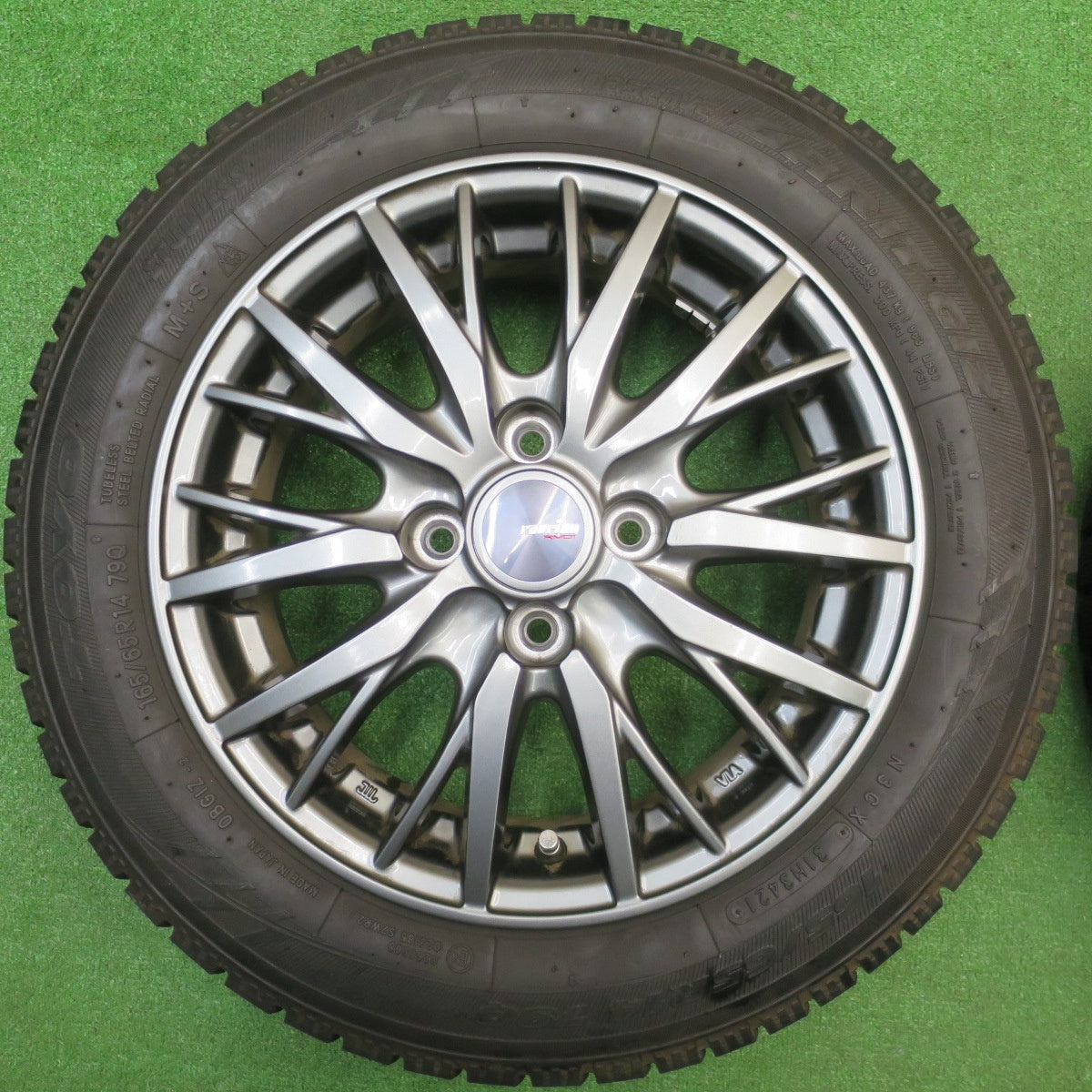 バリ溝！21年！キレイ！ほぼ10分★スタッドレス 165/65R14 トーヨー オブザーブ ガリット GIZ ravrion RM01 ラブリオン 14インチ ソリオ アトレー 等 PCD100/4H★5110708NJス