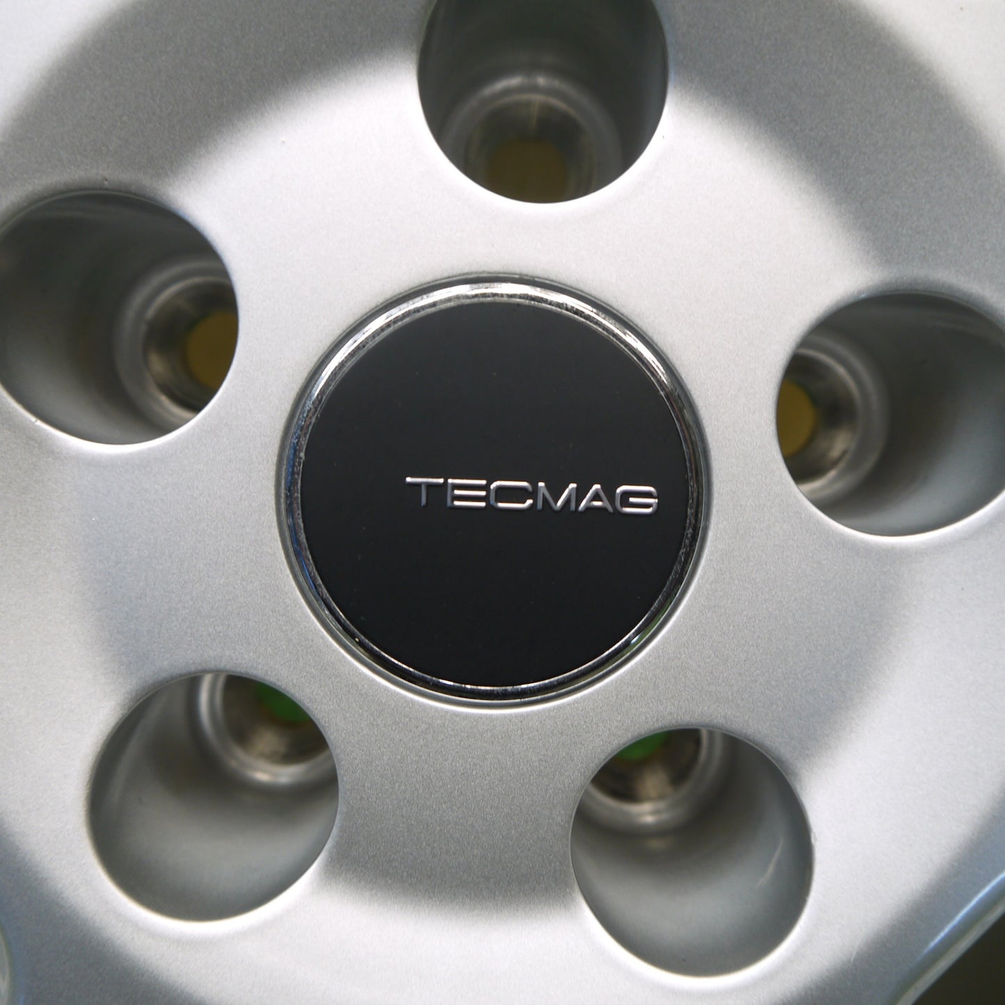 キレイ★JEEP ジープ 等 TECMAG Type 207R 16インチ ホイール テクマグ タイプ 207R 16×7J PCD110/5H★6040311Hホ