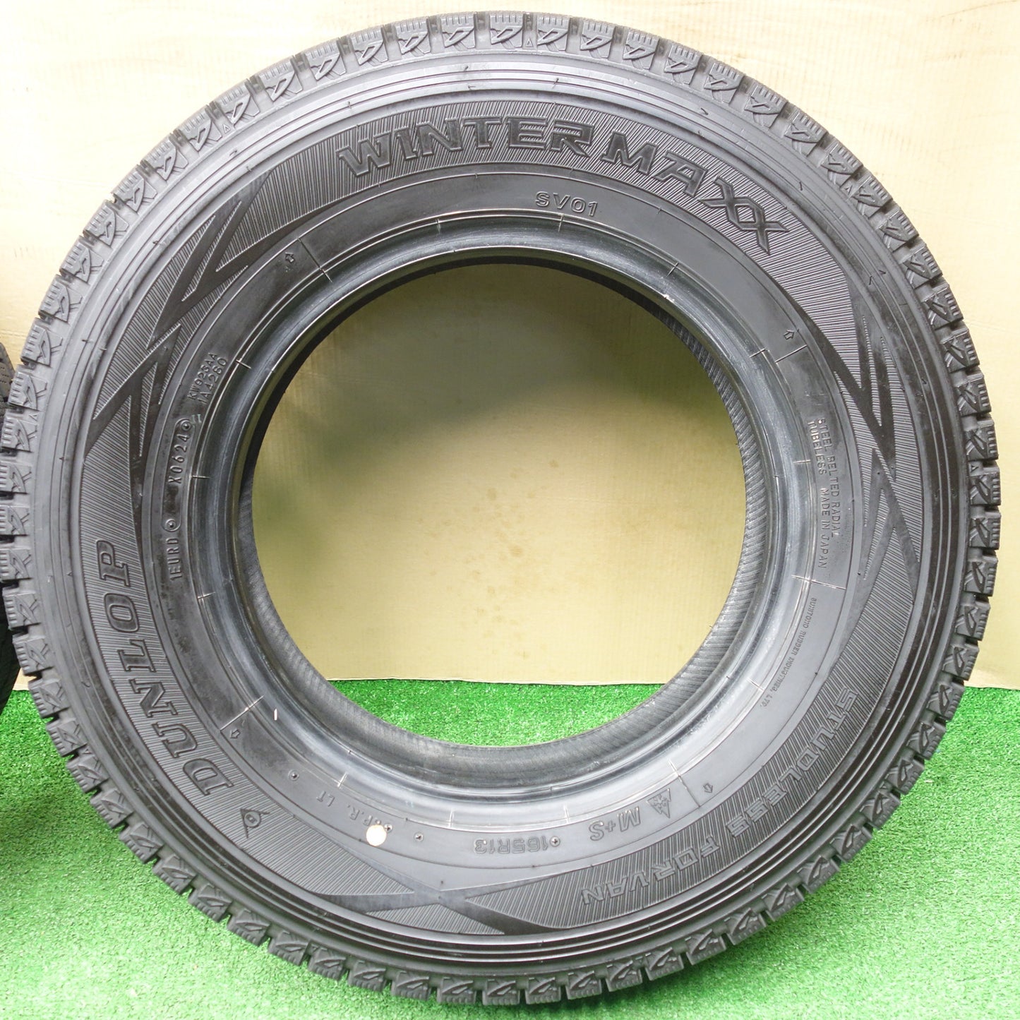 超バリ溝！24年！ほぼ10分★スタッドレス 165R13 6PR ダンロップ ウインターマックス SV01 タイヤ 13インチ タウンエース プロボックス サクシード 等★6010504KTスタ