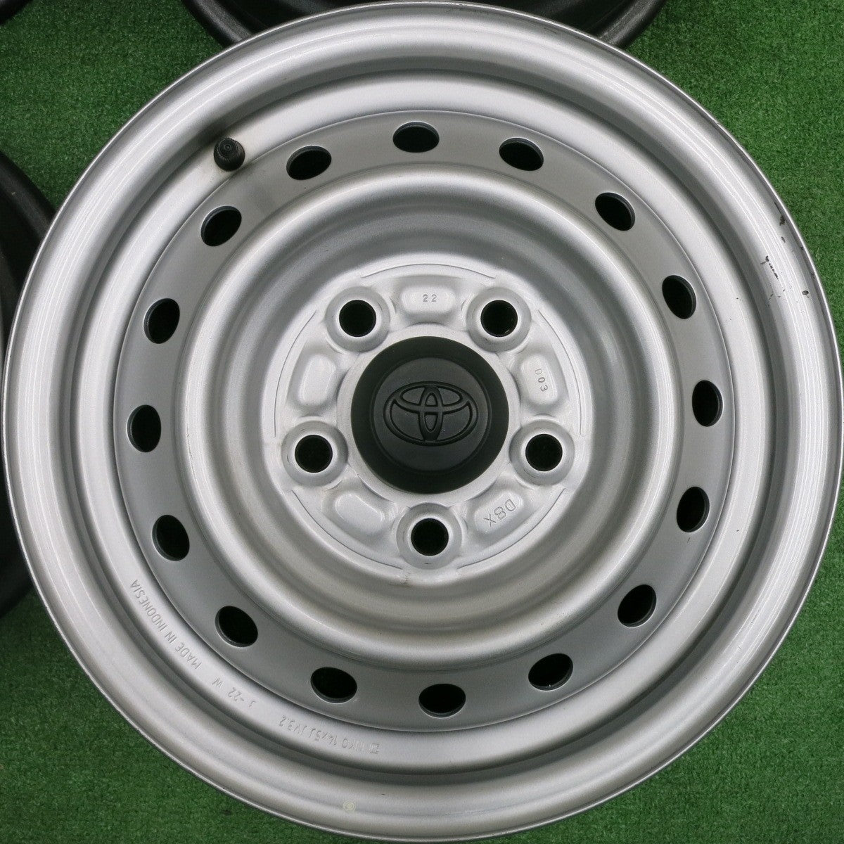 トヨタ純正14インチスチールホイール スタッドレス付き トヨタ純正14
