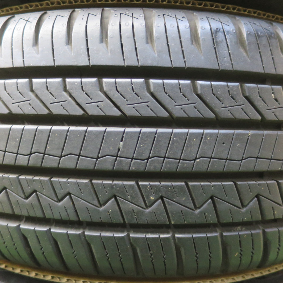 バリ溝！24年！9.5分★トヨタ 50系 プリウス ツーリング 純正 215/45R17 ピレリ P8 FS 17インチ PCD100/5H★6022504イノ