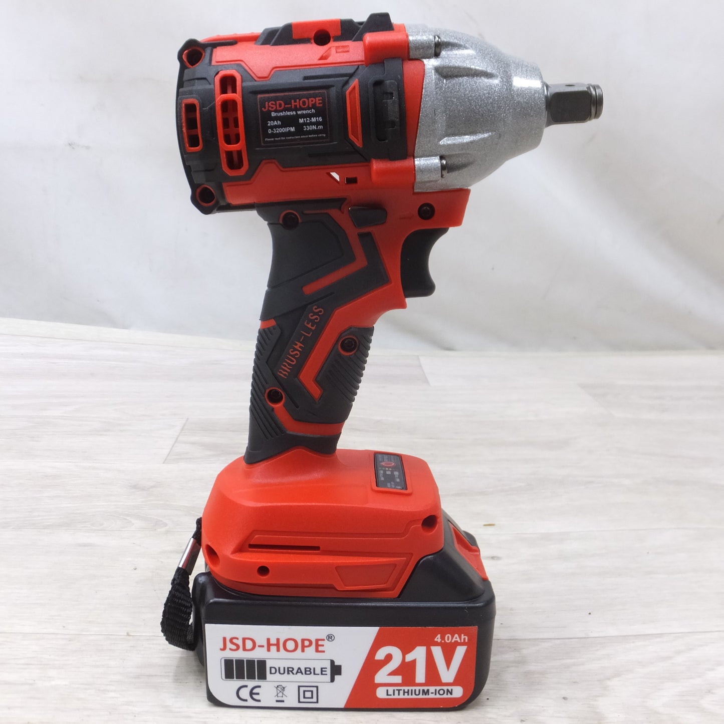 [送料無料] 美品！付属品付き◆JSD-HOPE 充電式 インパクト レンチ ブラシレス 21V 4.0Ah ケース ACアダプター バッテリー ドリルアタッチメント など 電動 工具◆