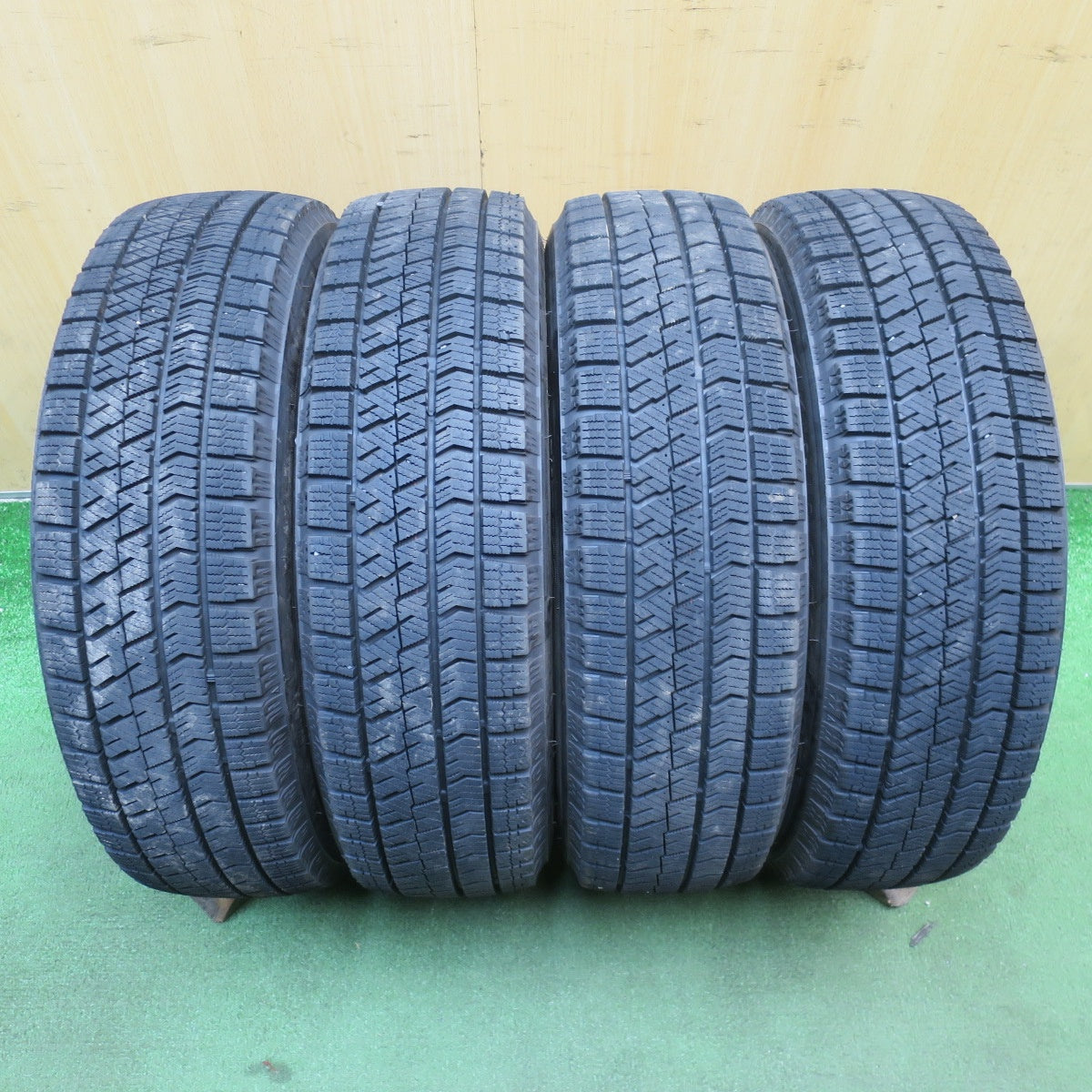 バリ溝！24年！8.5分◎スタッドレス 155/65R14 ブリヂストン ブリザック VRX2 DUFACT デュファクト 14インチ PCD100/4H◎6072401NJス