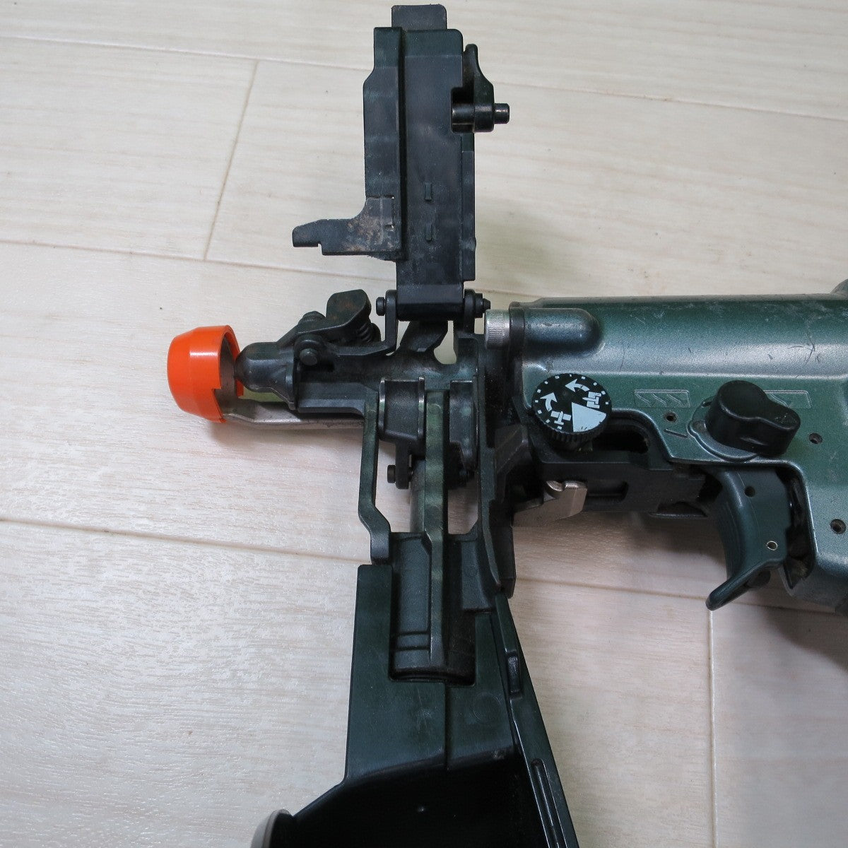 [送料無料] ☆日立 4mm ねじ 打機 WF4AR エアー ツール 工具 ビス ネジ 打ち機 HITACHI☆