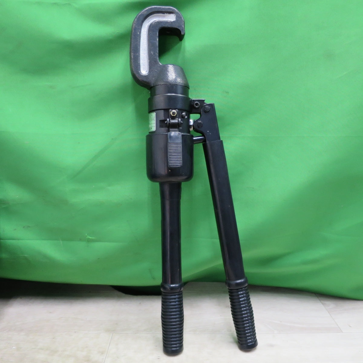 [送料無料] ☆泉精器製作所 手動 油圧式 工具 15号 ダイス 7セット 圧着 工具 イズミ☆