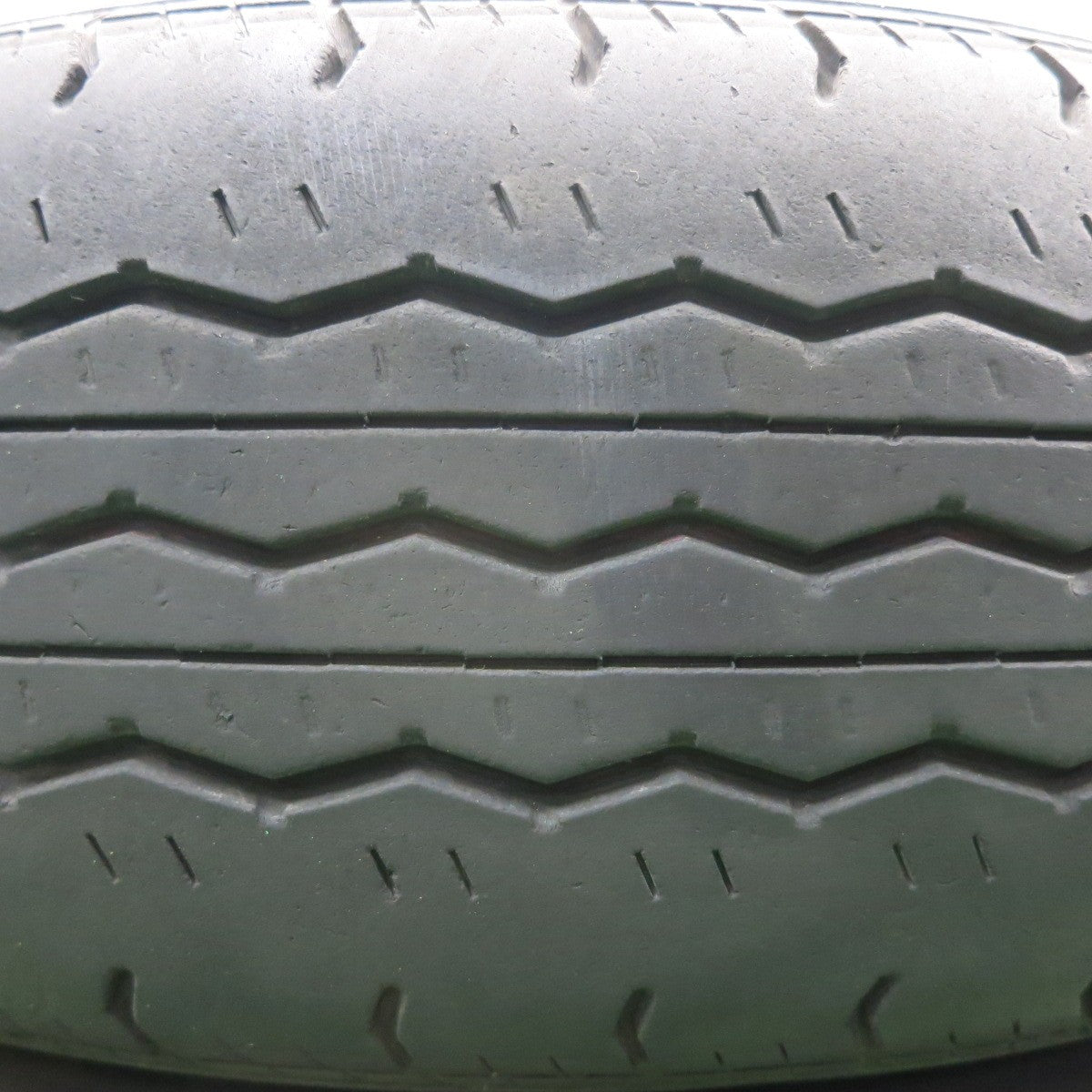 *送料無料* 4本価格！20年★トヨタ 200系 ハイエース 純正 OP 195/80R15 107/105L ブリヂストン RD-613 STEEL PCD139.7/6H★4042003HAノ