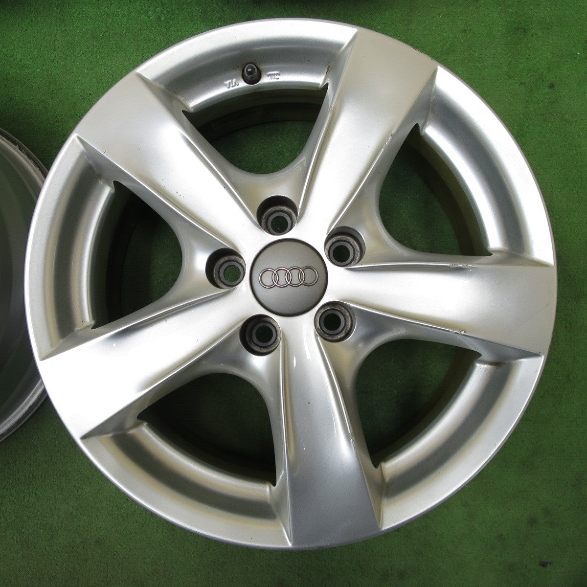 4本価格★アウディ 等 AGA Nebel TARGA 15インチ ホイール ネーベル 15×6J PCD100/5H★6041503NGホ