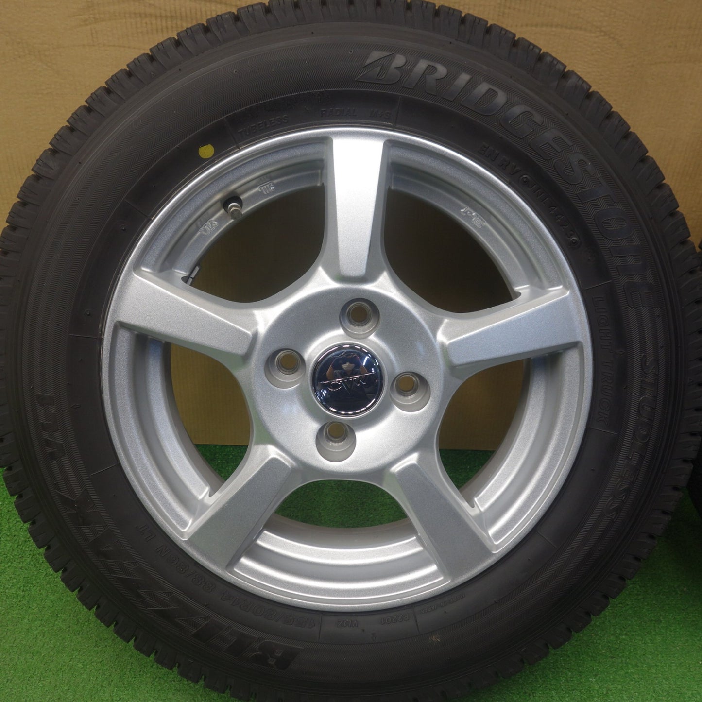 バリ溝！23年！キレイ！9.5分以上★スタッドレス 155/80R14 88/86N ブリヂストン ブリザック VL1 CVW 社外 アルミ 14インチ PCD100/4H★6040605KTス