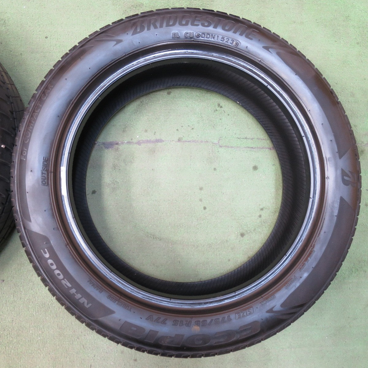 バリ溝！23年！9.5分★175/55R15 ブリヂストン エコピア NH200C タイヤ 15インチ タンク ルーミー トール 等★5112113イノタ