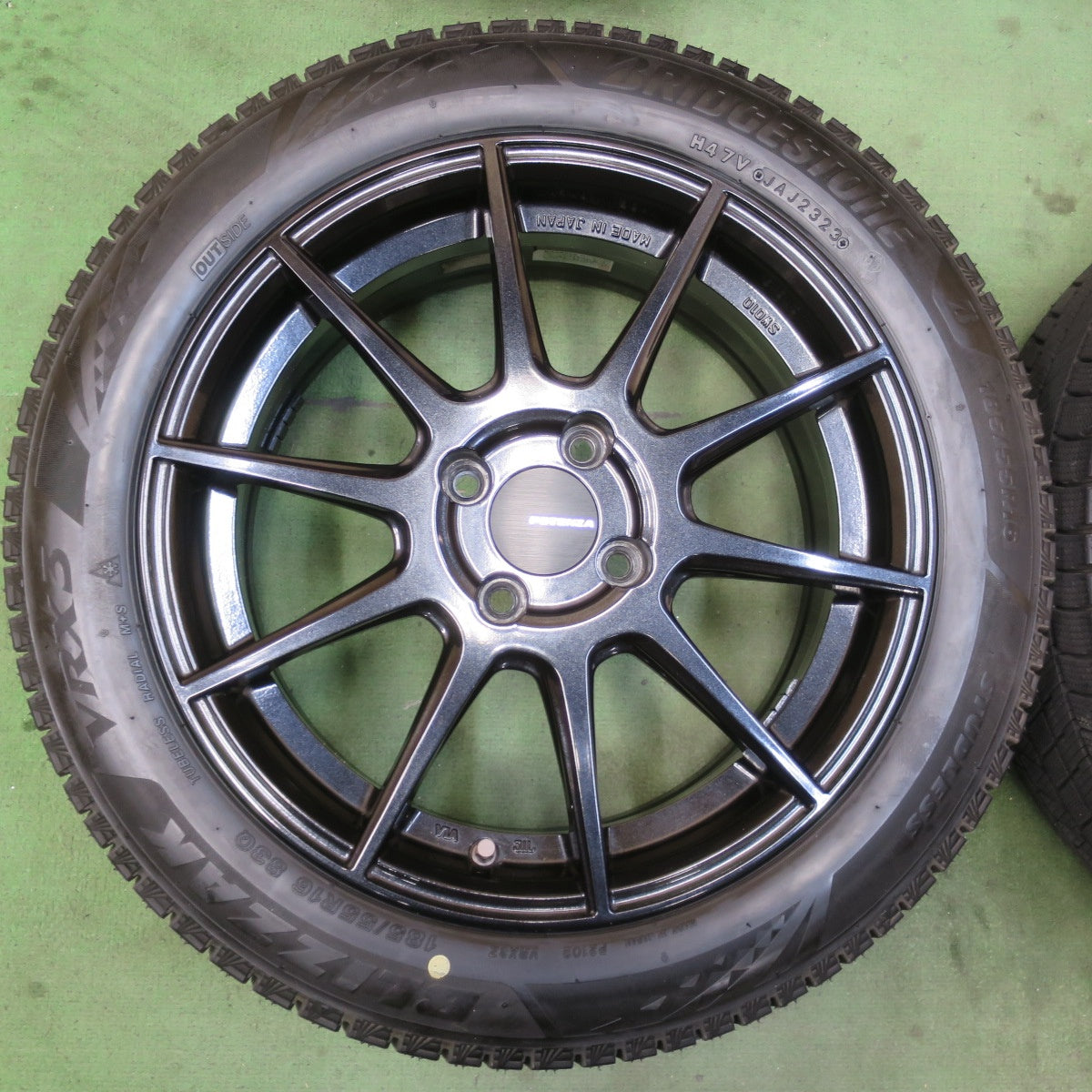 バリ溝！23年！キレイ！ほぼ10分★スタッドレス 185/55R16 ブリヂストン ブリザック VRX3 POTENZA SW010 ポテンザ 16インチ PCD100/4H★6031109イス