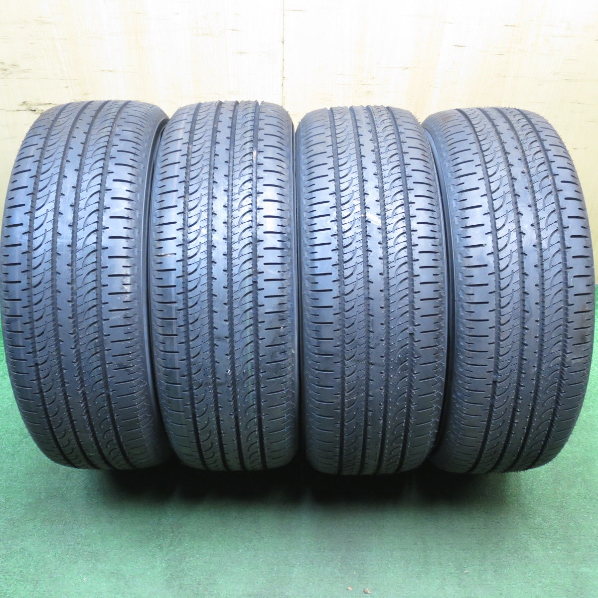 新車外し！22年★三菱 デリカ D:5 純正 225/55R18 ヨコハマ ジオランダー SUV G055 G055E 18インチ D5 PCD114.3/5H★5043002KKノ