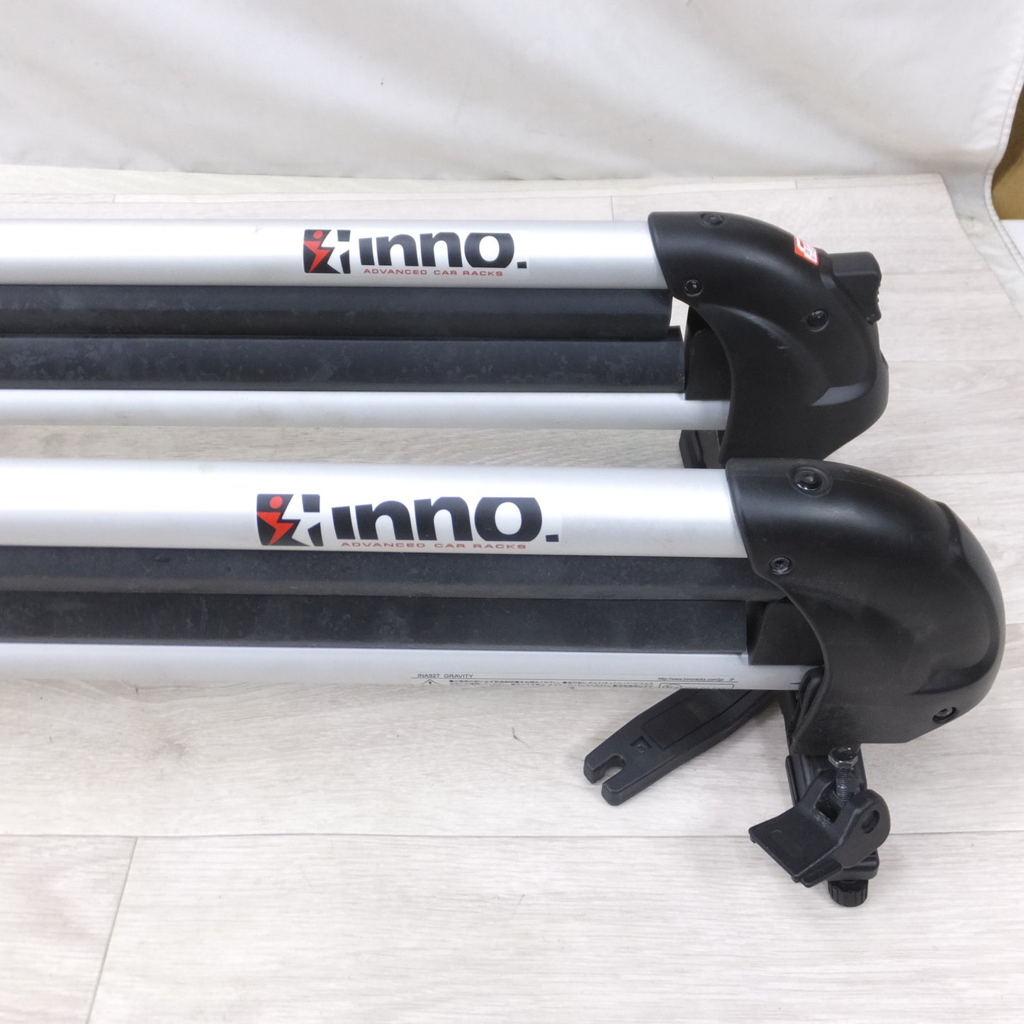 [送料無料] ◆イノー INNO スノー キャリア ルーフ キャリア INA927 鍵付き スノボ スキー◆