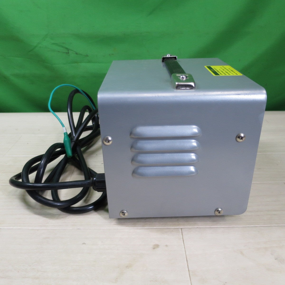 [送料無料] キレイ☆イクラ ポータブル トランス PT-20U 昇圧 専用 トランス トランサー 変圧器 100V 育良精機 IKURA☆