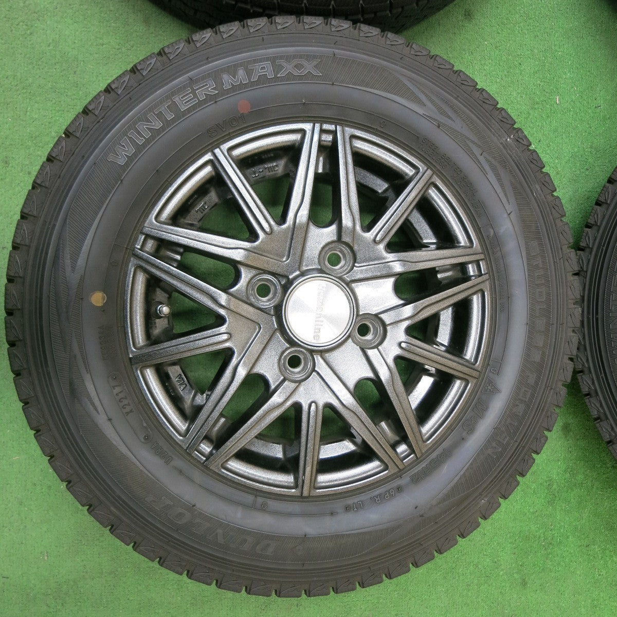 バリ溝！9.5分★スタッドレス 145R12 6PR ダンロップ ウインターマックス SV01 Humanline ヒューマンライン 12インチ PCD100/4H★5042204ナス