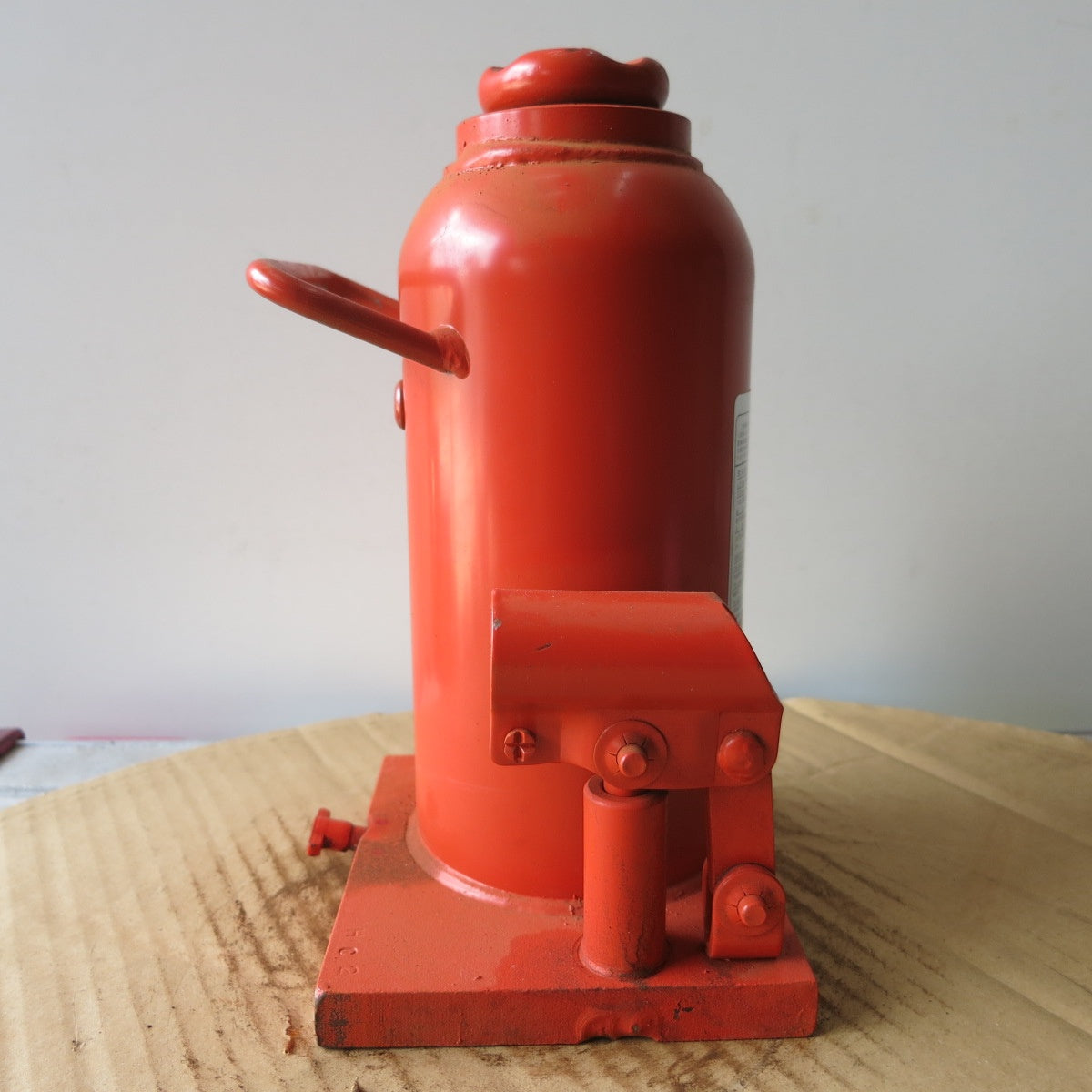 [送料無料] ◆マサダ 油圧 ジャッキ HP-15N 工具 15TON 15ton 15トン 15000kg 油圧式 オイル だるま ダルマ 車載 自動車 点検 整備⑥◆