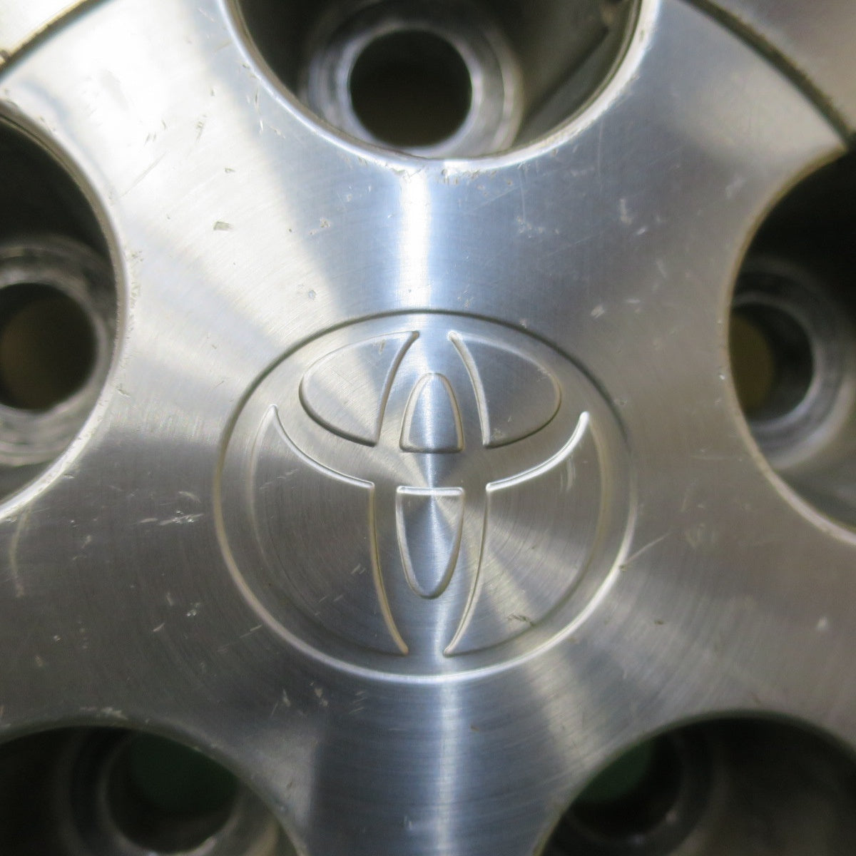 バリ溝！21年！9.5分★トヨタ カムリ グラシア 純正 195/65R15 スタッドレス ブリヂストン ブリザック VRX3 15インチ PCD114.3/5H★5103108イス