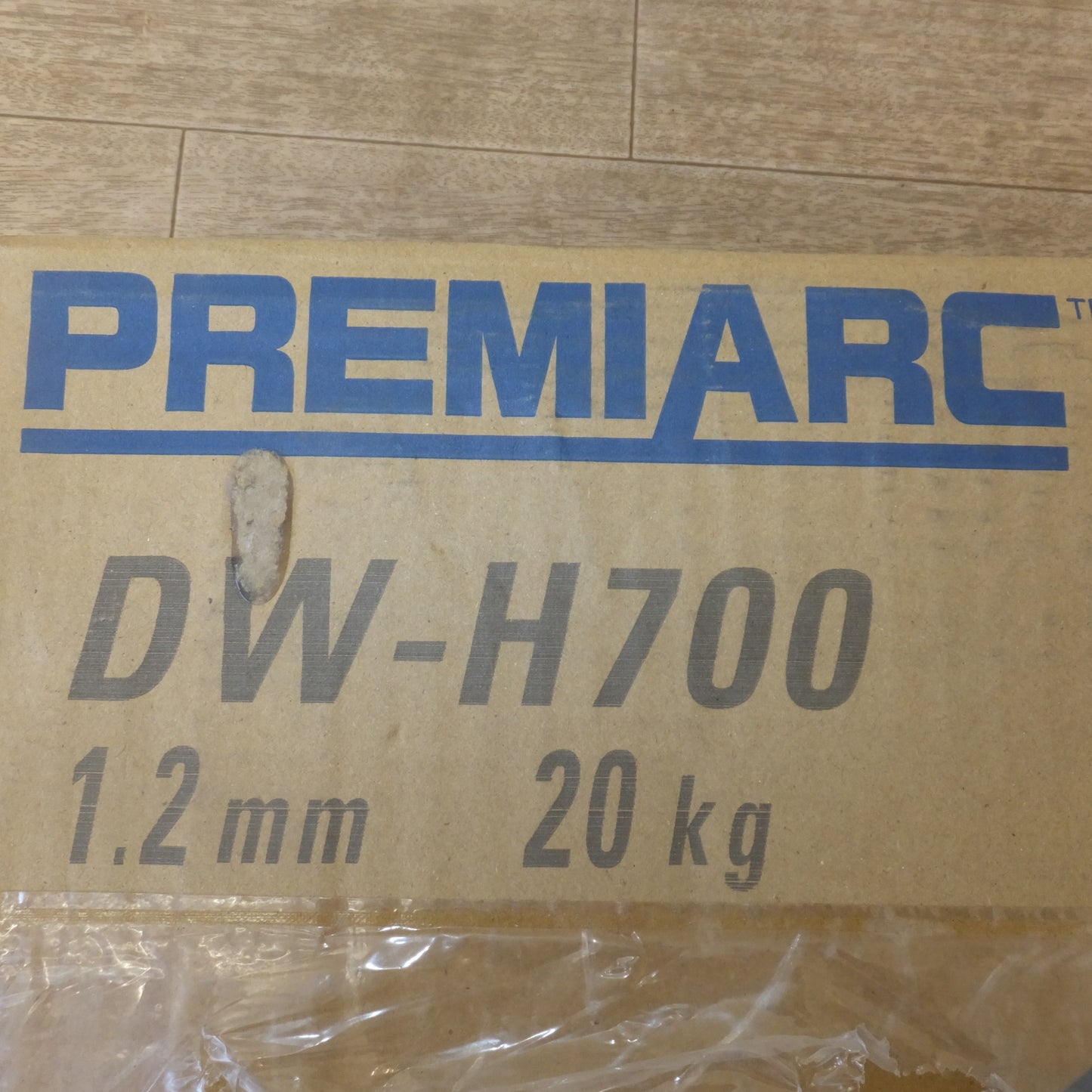 [送料無料] 未使用★神戸製鋼所 コベルコ KOBELCO PREMIARC 硬化肉盛溶接用フラックス入りワイヤ DW-H700 1.2mm 20kg★