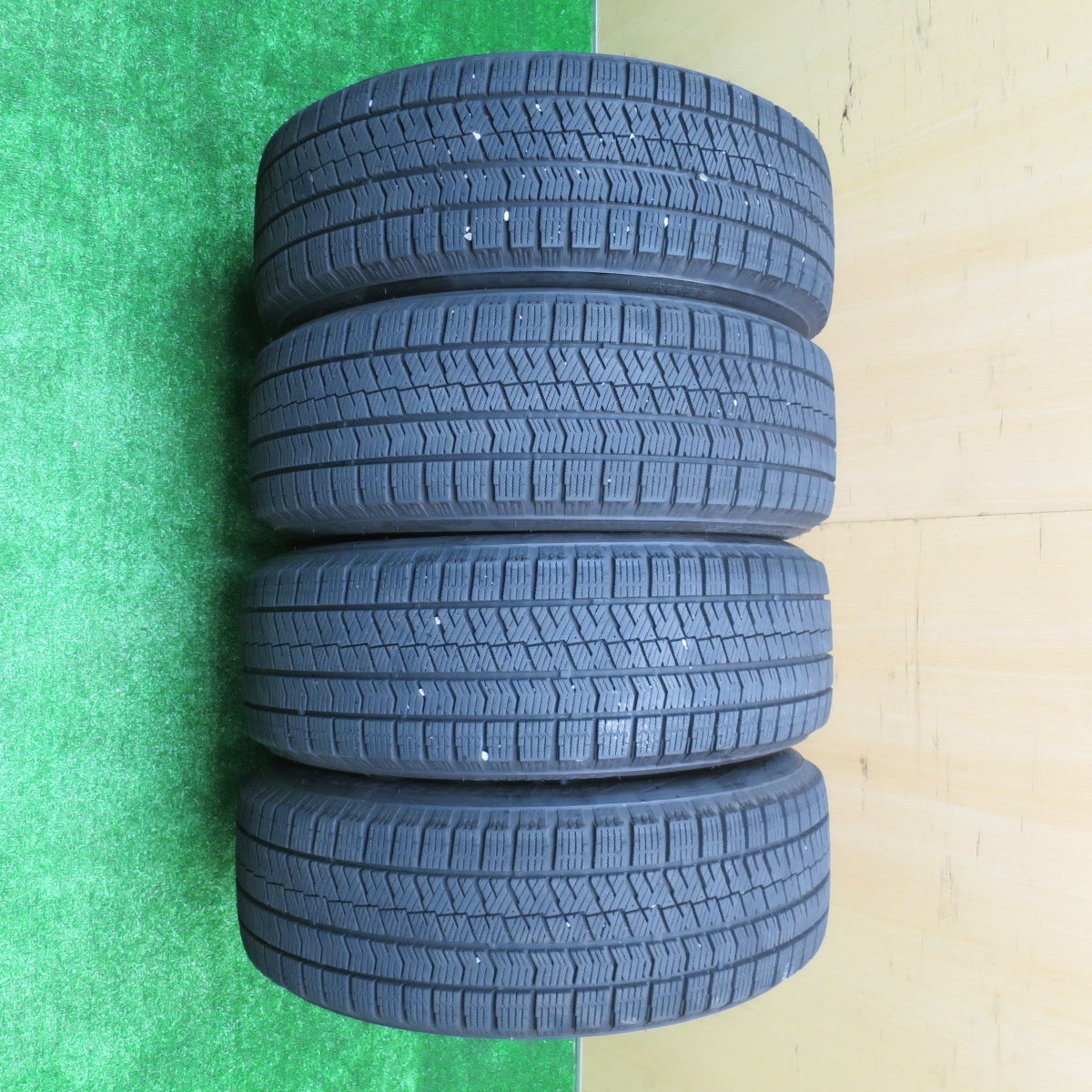 バリ溝！22年！キレイ！9分★スタッドレス 205/60R16 ブリヂストン ブリザック VRX2 BALMINUM バルミナ 16インチ PCD114.3/5H★5100808NJス