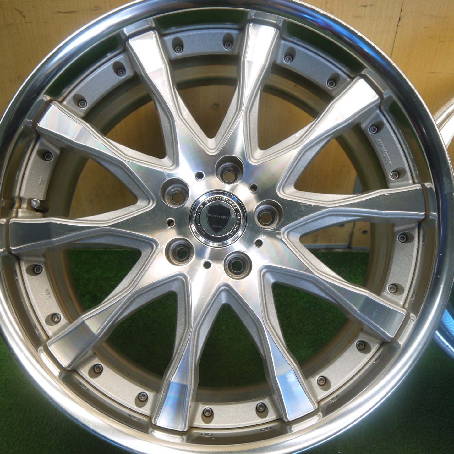 2本価格◎WORK SCHWERT SW2 19インチ ホイール ワーク シュバート 19×8.5JJ PCD114.3/5H◎6081903Hホ
