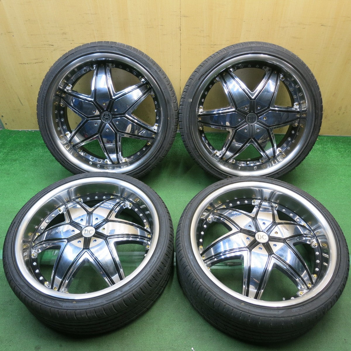 バリ溝！25年！9.5分◎DON CORLEONE HEXAWILD 495 255/30R22 グリンランダー L-ZEAL56 ドン コルレオーネ ヘキサワイルド 22インチ PCD114.3 127/5H マルチ◎6092709HAノ