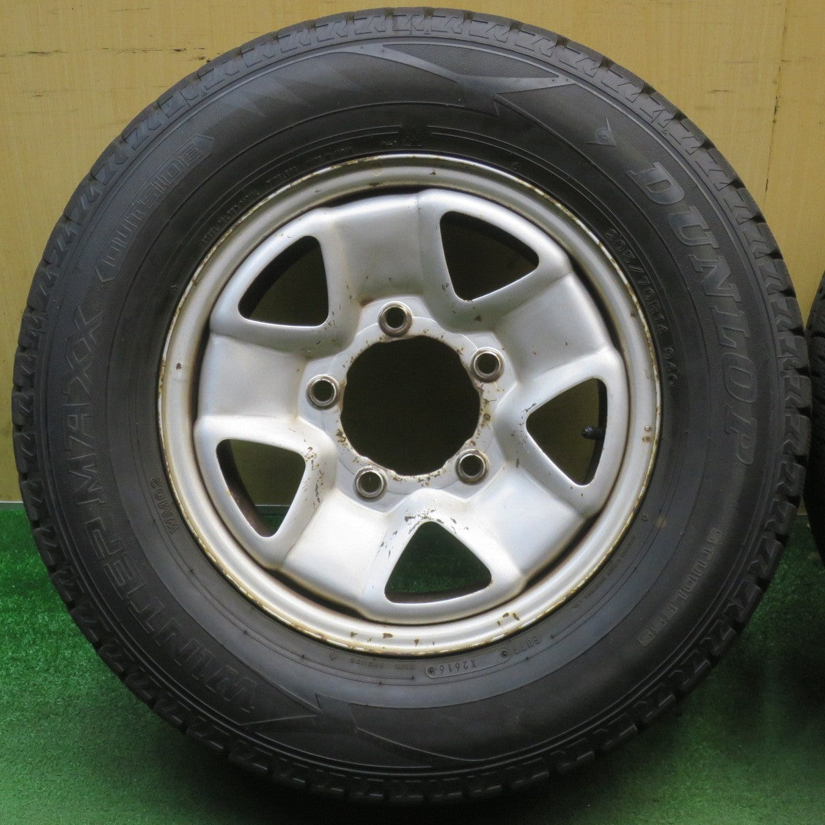 バリ溝！9.5分★スタッドレス 205/70R14 ダンロップ ウインターマックス WM02 TOPY スチール ホイール 14インチ PCD139.7/5H★6052001NJス