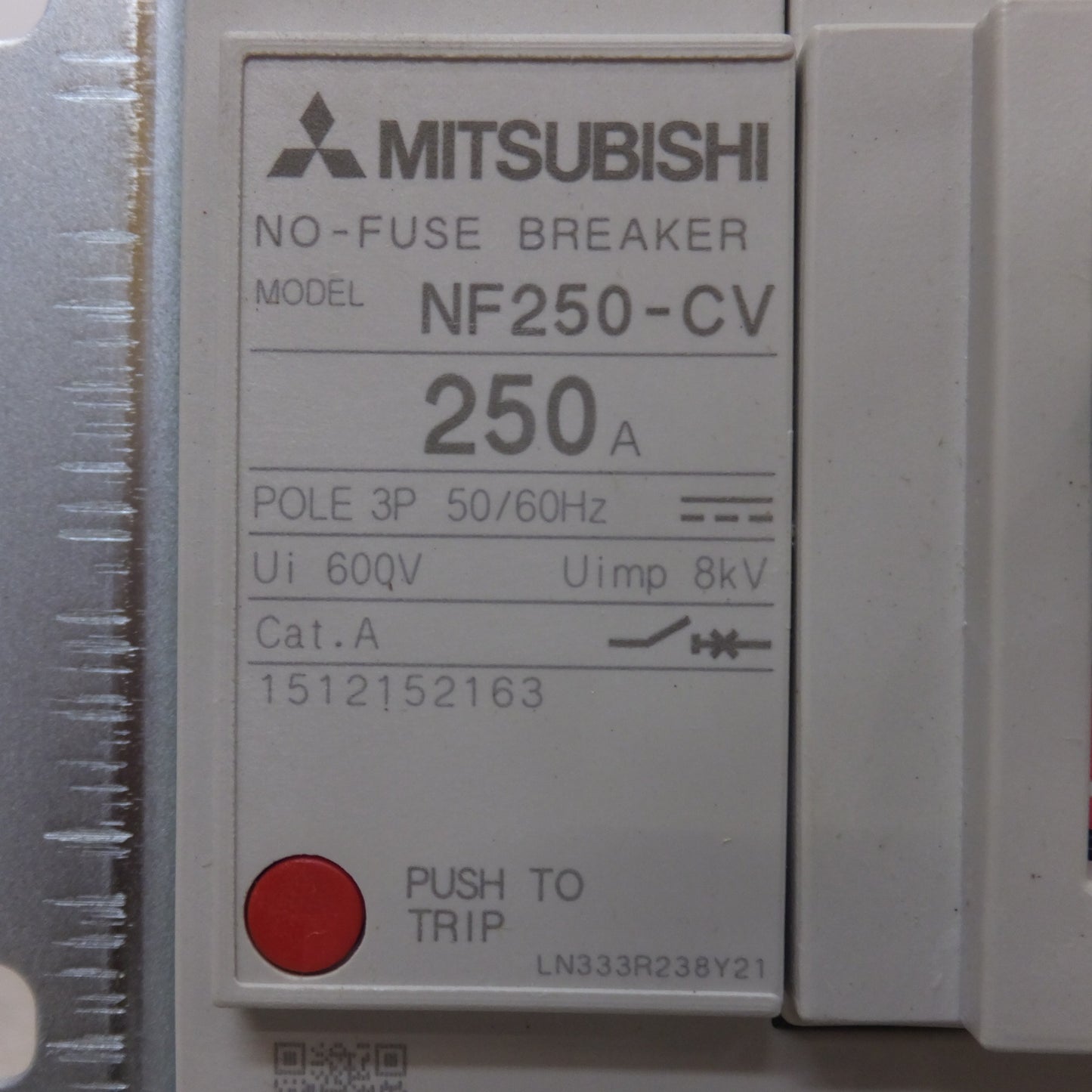 [送料無料] 未使用★三菱 MITSUBISHI 低圧遮断器 ノーヒューズブレーカー NF250-CV　250A POLE 3P 50/60Hz★