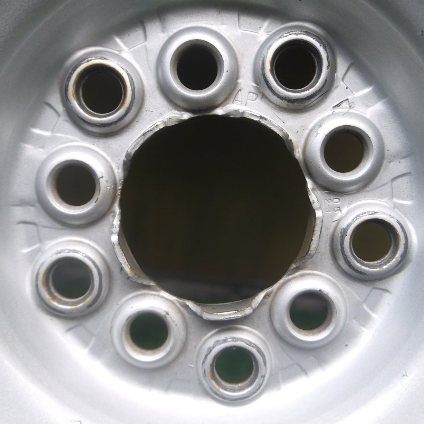 *送料無料* バリ溝！9.5分以上★スタッドレス 185/65R15 ダンロップ ウインターマックス WM01 スチール 15インチ PCD100 114.3/5H マルチ★4072203Hス