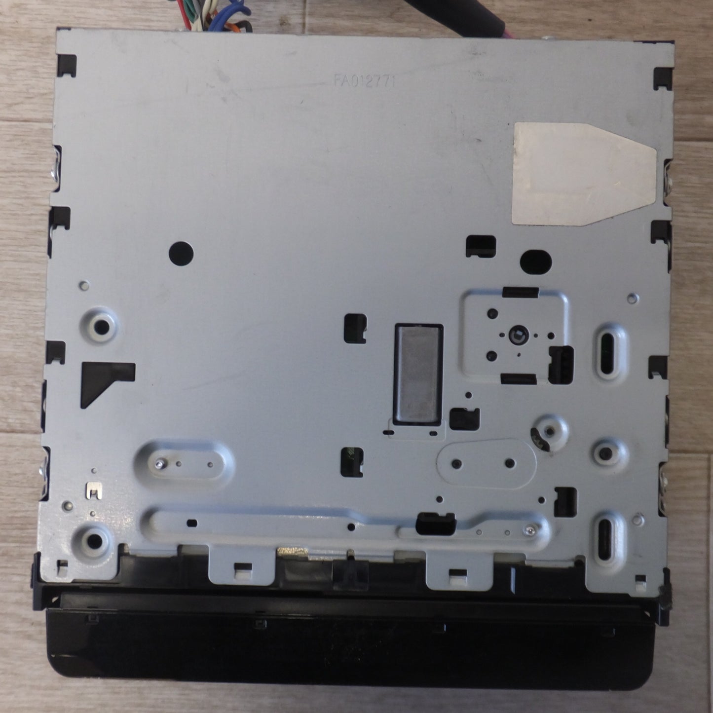 [送料無料] ★パナソニック Panasonic SDカーナビステーション Strada CN-RE04D[20]★