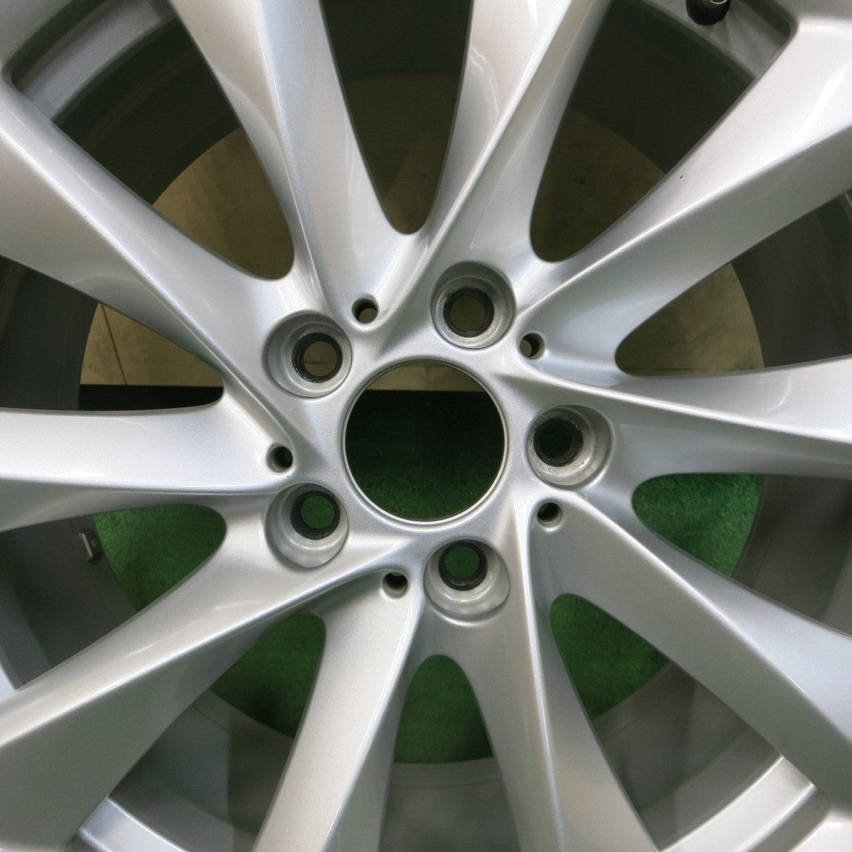 バリ溝！キレイ！8.5分！1本★BMW F30 F31 3シリーズ 純正 225/45R18 スタッドレス ピレリ アイスアシンメトリコ プラス 18インチ PCD120/5H★5030401ナス