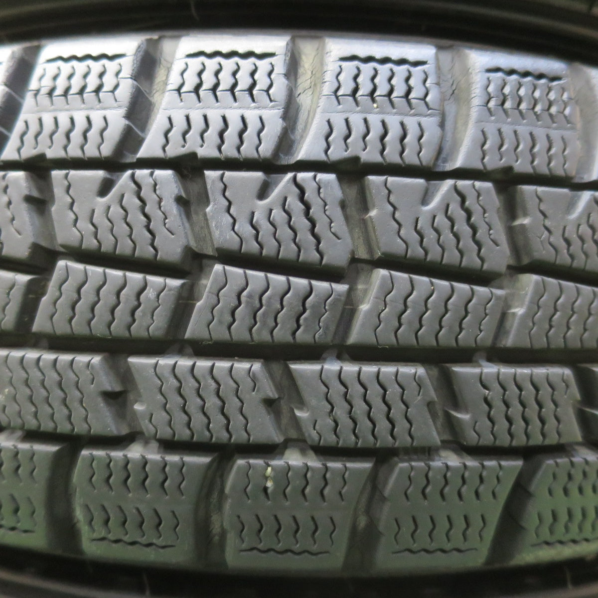 バリ溝！キレイ！9分★スタッドレス 155/65R14 ダンロップ ウインターマックス WM01 STRANGER ストレンジャー 14インチ PCD100/4H★6040609イス