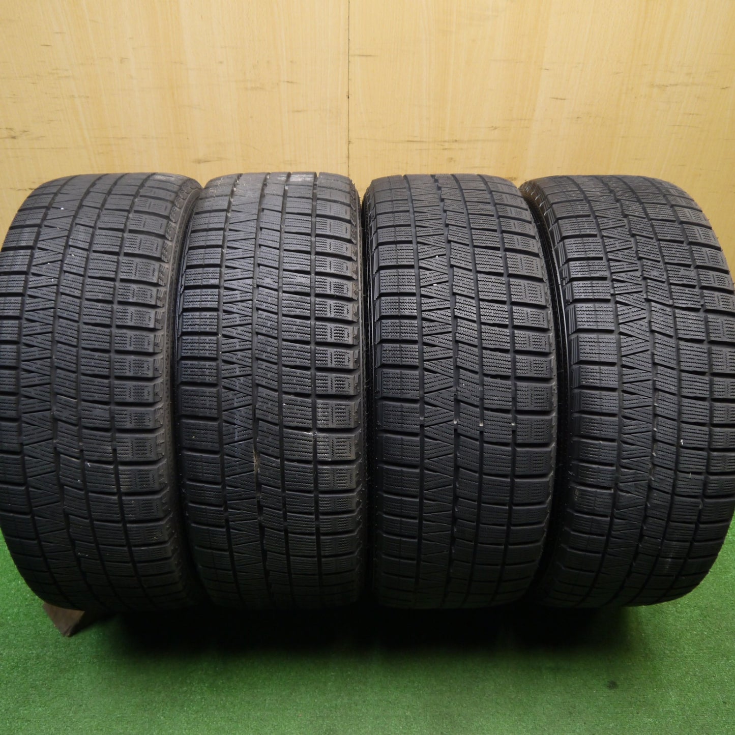 バリ溝！キレイ！9.5分★BMW 等 TECMAG Type 206R TARGA 245/45R18 スタッドレス ナンカン CORSAFA テクマグ タルガ 18インチ PCD120/5H★5112806Hス