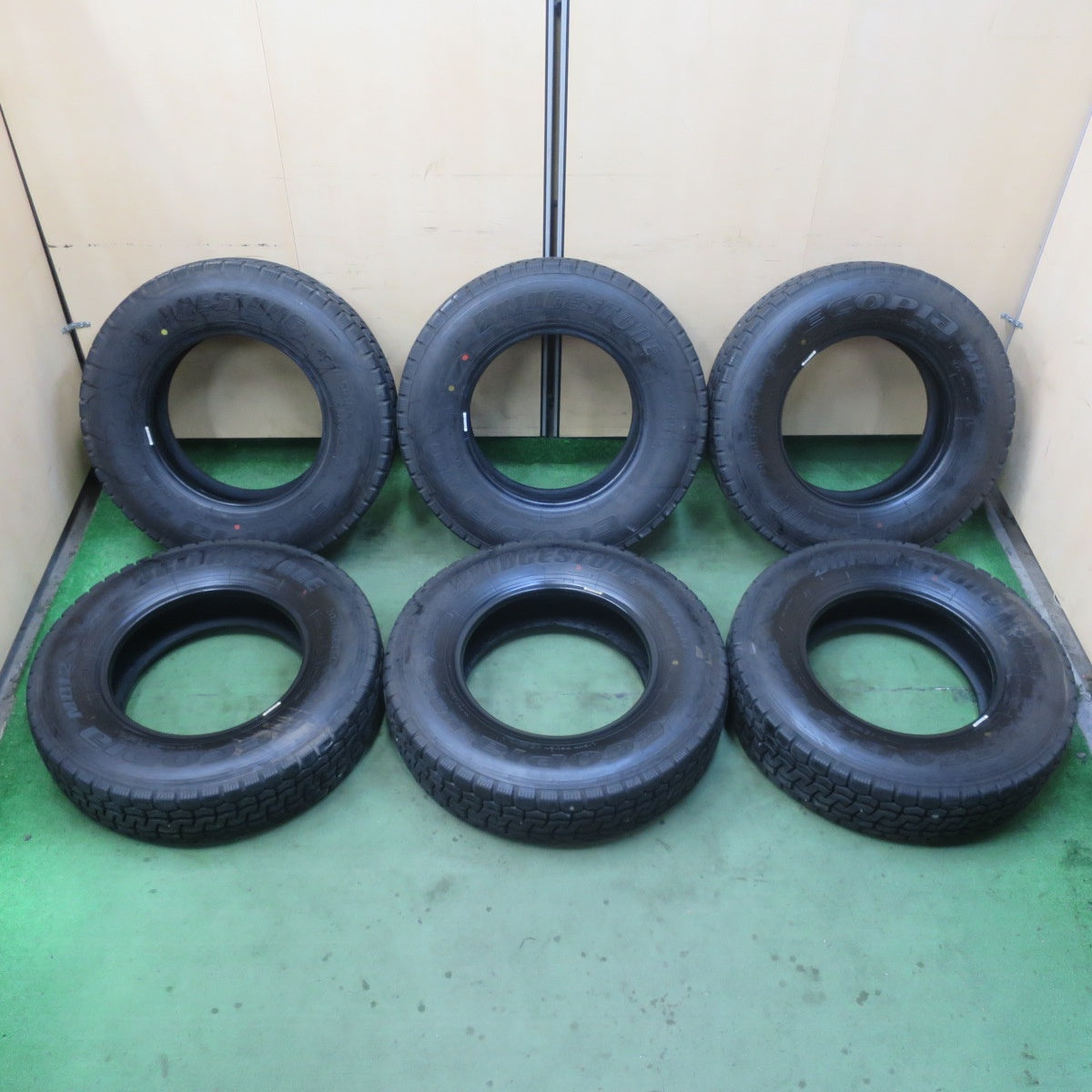 ほぼ未使用！25年！6本★トラック バス タイヤ 205/85R16 117/115N ブリヂストン エコピア M812 ミックス オールシーズン 16インチ★6013108イスタ