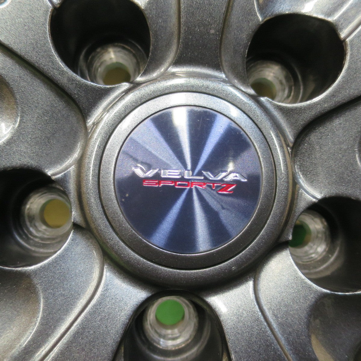 キレイ！22年★スタッドレス 195/65R15 ブリヂストン ブリザック VRX3 VELVA SPORTZ ヴェルヴァ 15インチ PCD114.3/5H★5123105イス