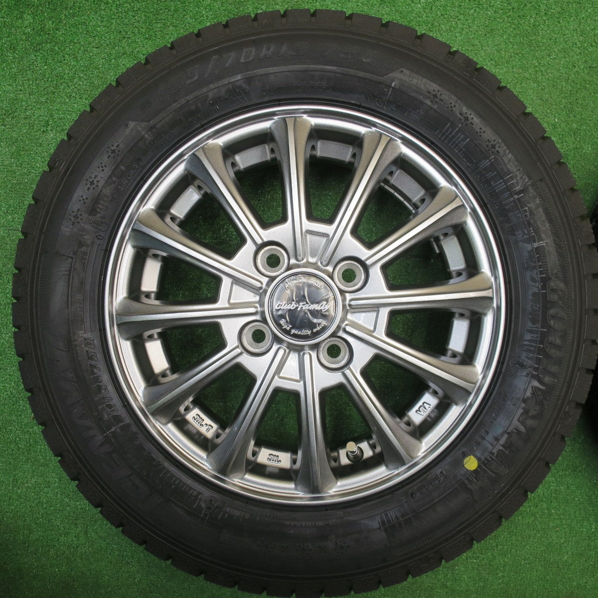 未使用！23年★スタッドレス 155/70R13 グッドイヤー アイスナビ7 Club Family クラブ ファミリー 13インチ PCD100/4H★5110509NJス