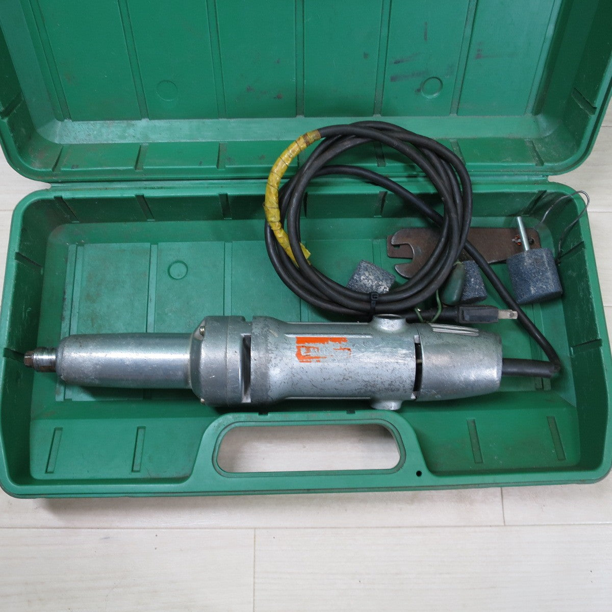 [送料無料] 付属品付き☆日立 32mm ハンド グラインダー LDU6 電動 工具 研摩 研磨 機 HITACHI 100V コード式①☆