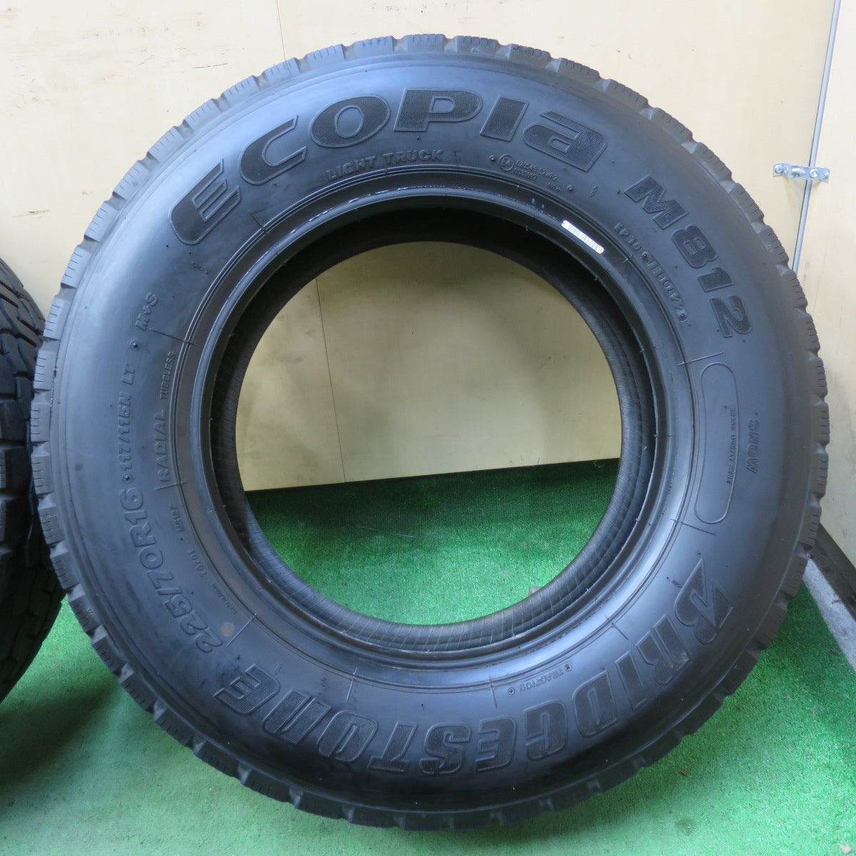 バリ溝！22年！9分！6本★トラック タイヤ 225/70R16 117/115N ブリヂストン エコピア M812 ミックス オールシーズン 16インチ★5061006イノタ