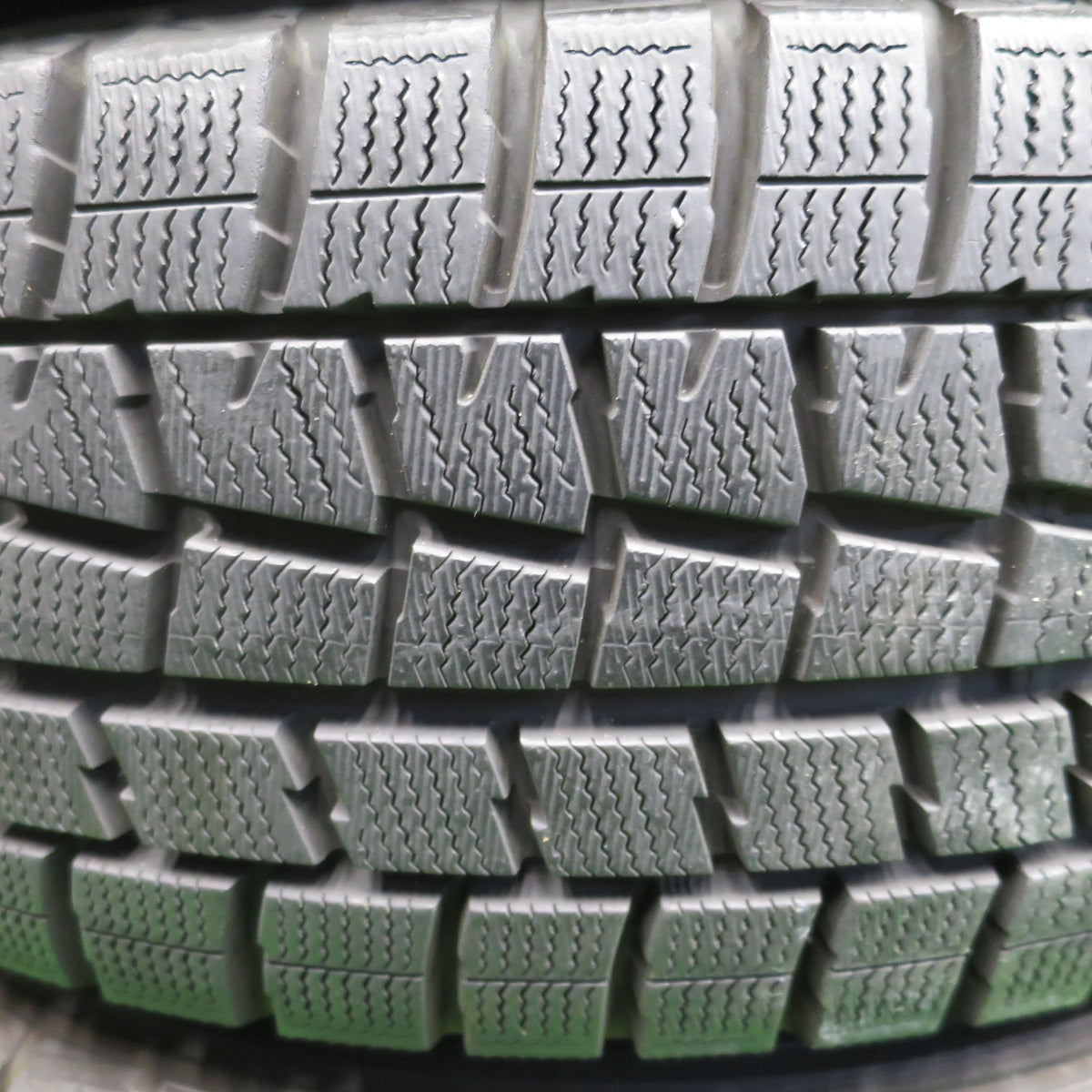 バリ溝！キレイ！9.5分以上★スタッドレス 215/60R17 ダンロップ ウインターマックス WM01 ZACK JP-110 MONZA ザック モンツァ 17インチ PCD114.3/5H★5112802NKス