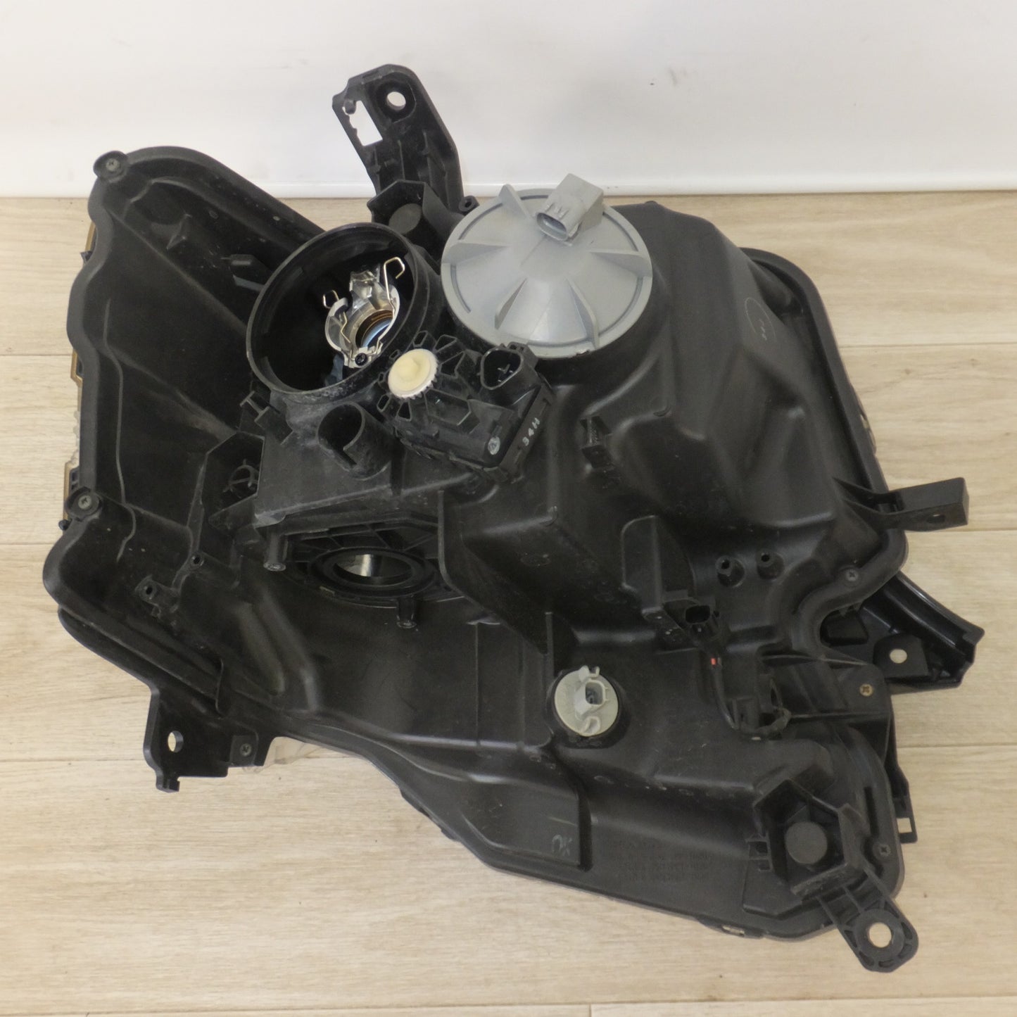 [送料無料] ★ホンダ HONDA 純正 N-BOX カスタム DBA-JF1 ヘッドライト KOITO 100-62038 左(21)★