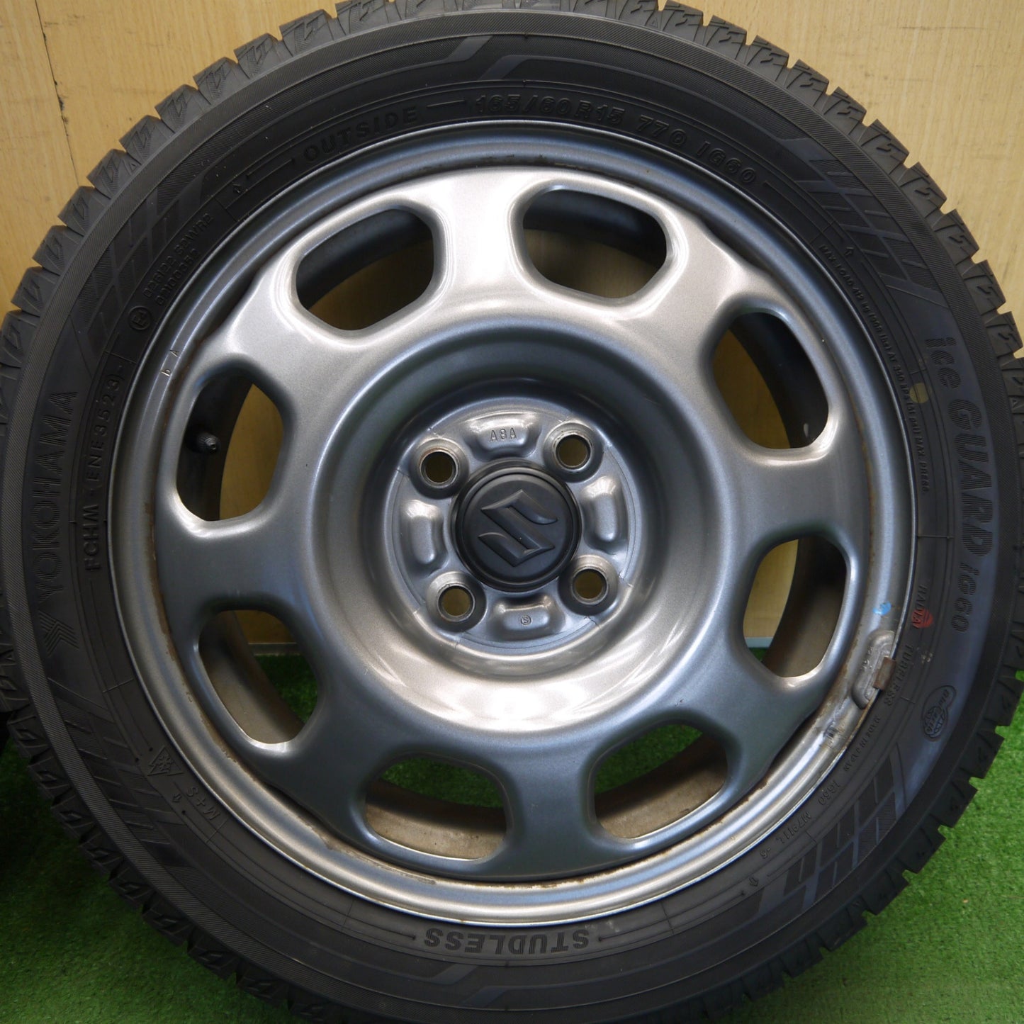 バリ溝！23年！9.5分◎スズキ ハスラー 純正 スチール 165/60R15 スタッドレス ヨコハマ アイスガード iG60 15インチ PCD100/4H◎6072801Hス