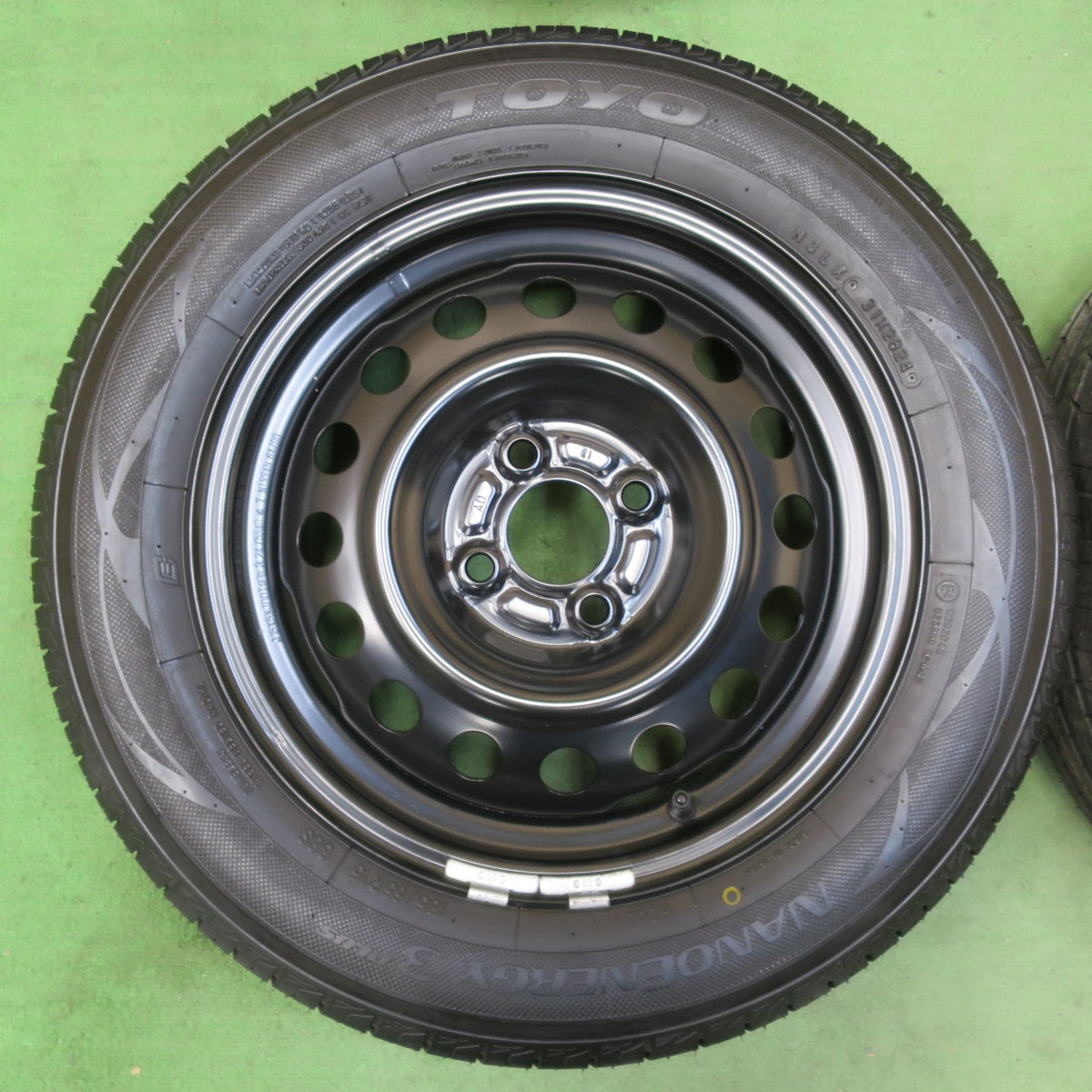 未使用！24年★日産 ノート 純正 スチール 185/65R15 トーヨー ナノエナジー3 プラス 15インチ PCD100/4H★5042806イノ
