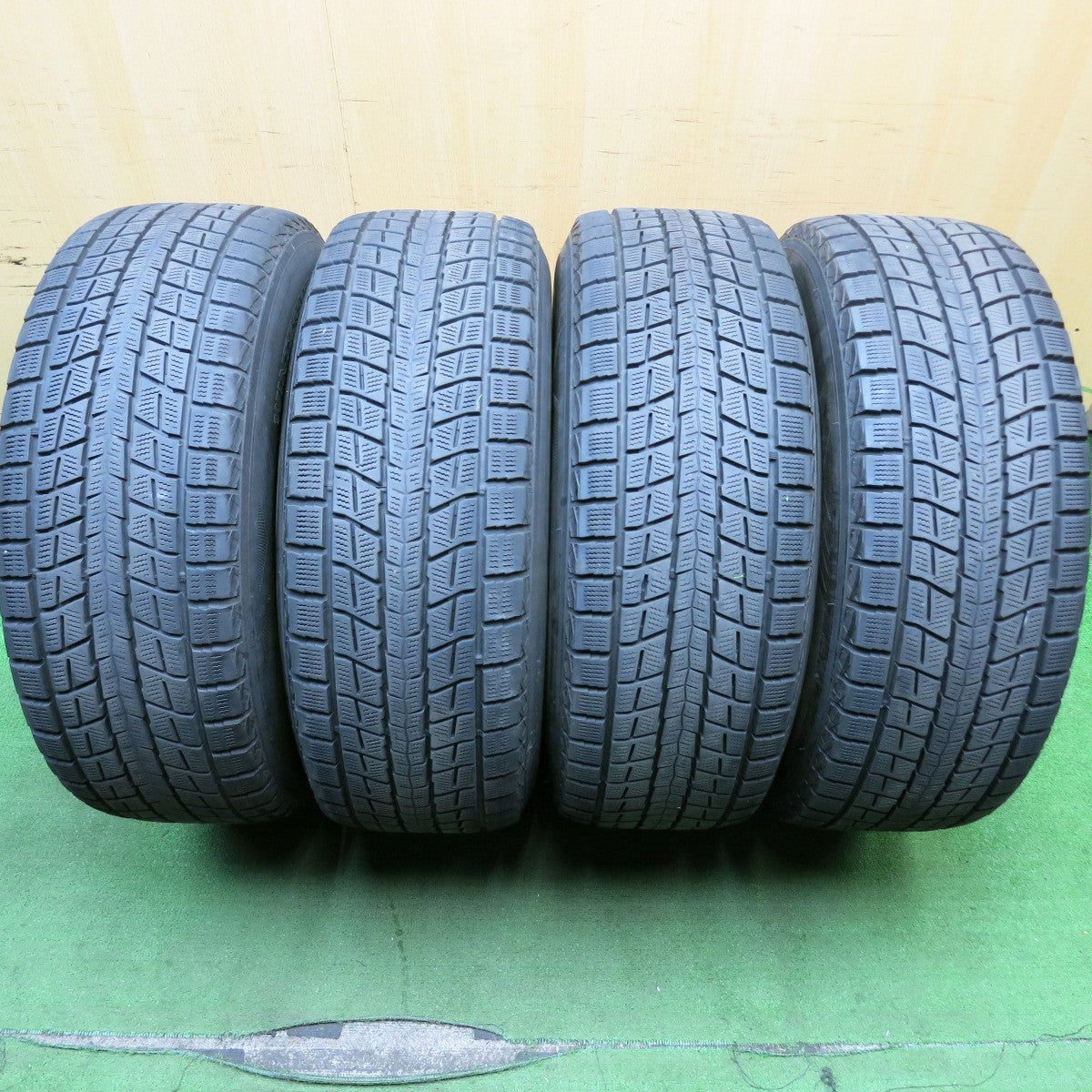 バリ溝！キレイ！8.5分★トヨタ ハイラックス Xグレード 純正 265/65R17 スチール スタッドレス ダンロップ ウインターマックス SJ8 17インチ PCD139.7/6H★5061310HAス