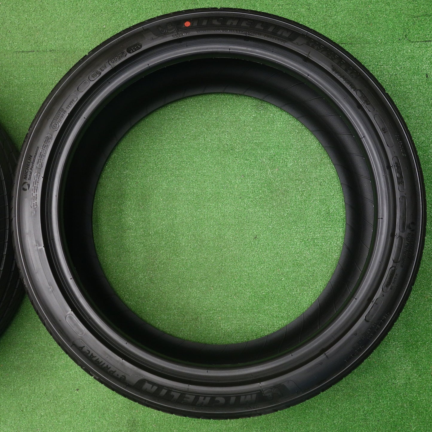 新車外し！25年★225/45R21 ミシュラン e・PRIMACY eプライマシー 21インチ タイヤ クラウンクロスオーバー クラウンスポーツ 等★6042201KTノタ