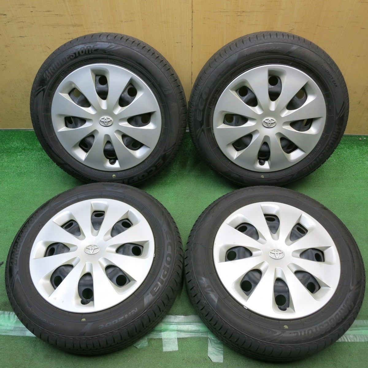 バリ溝！25年！9分◎トヨタ NHP10 アクア 純正 スチール 175/65R15 ブリヂストン エコピア NH200C 15インチ PCD100/4H◎6092707HAノ