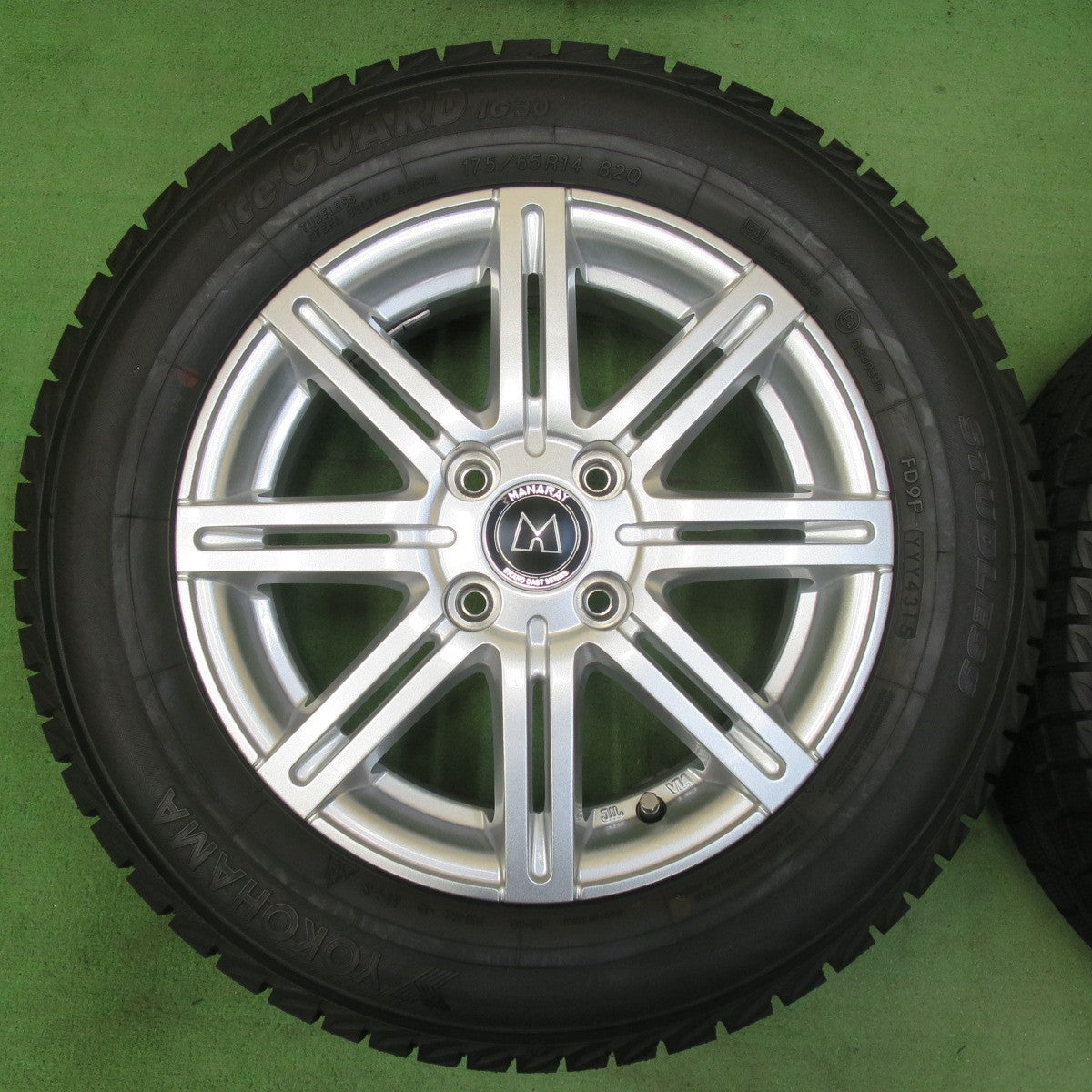 タイヤほぼ未使用！キレイ★スタッドレス 175/65R14 ヨコハマ アイスガード iG30 MANARAY マナレイ 14インチ PCD100/4H★5050209イス