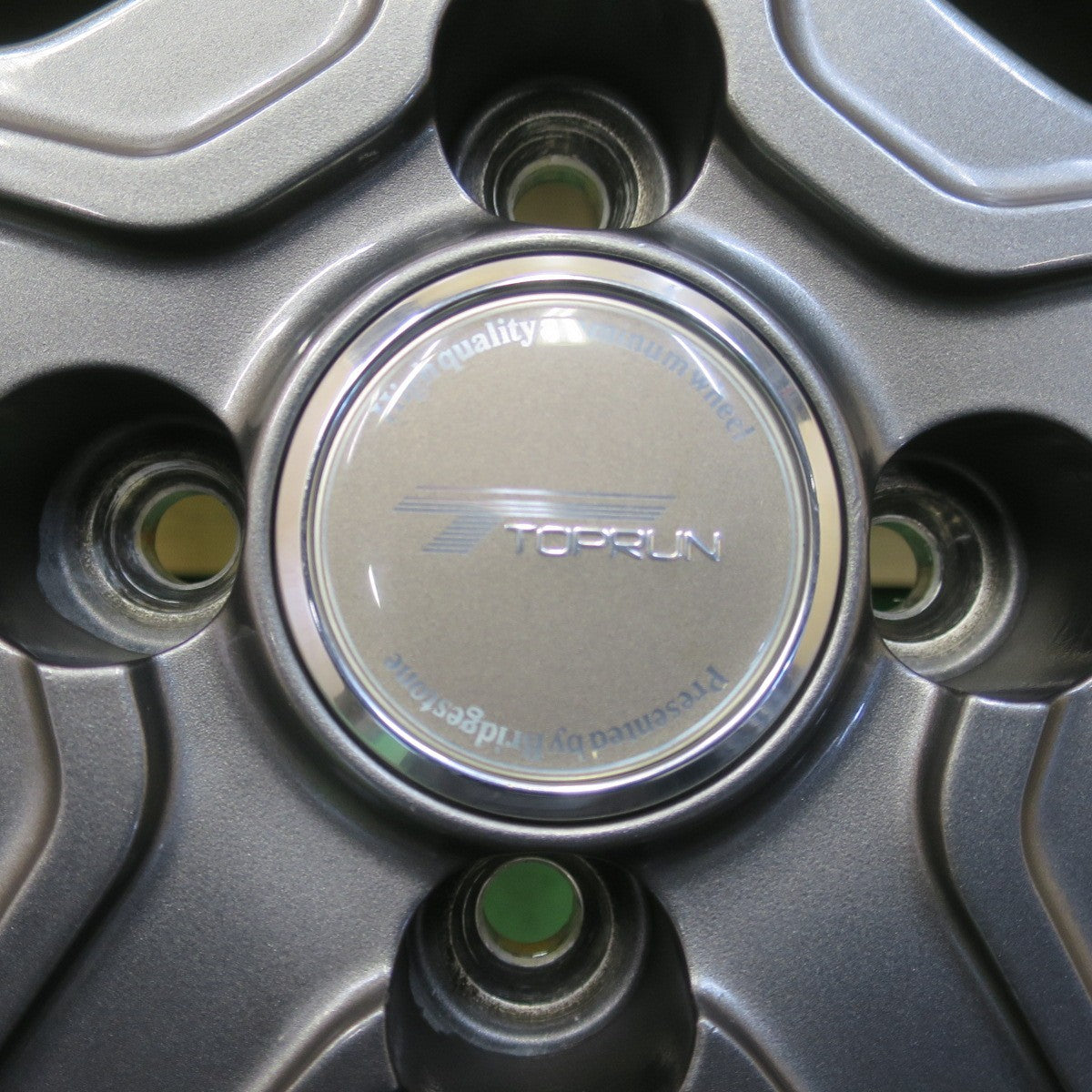 キレイ★スタッドレス 175/70R14 ブリヂストン ブリザック VRX2 TOPRUN トップラン 14インチ PCD100/4H★6052509イス