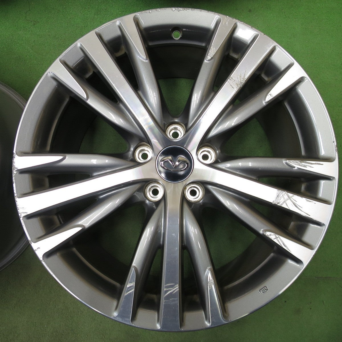4本価格◎日産 V37 タイプSP スカイライン インフィニティ Q50 純正 ホイール 19インチ 19×8.5J PCD114.3/5H◎6091902NGホ