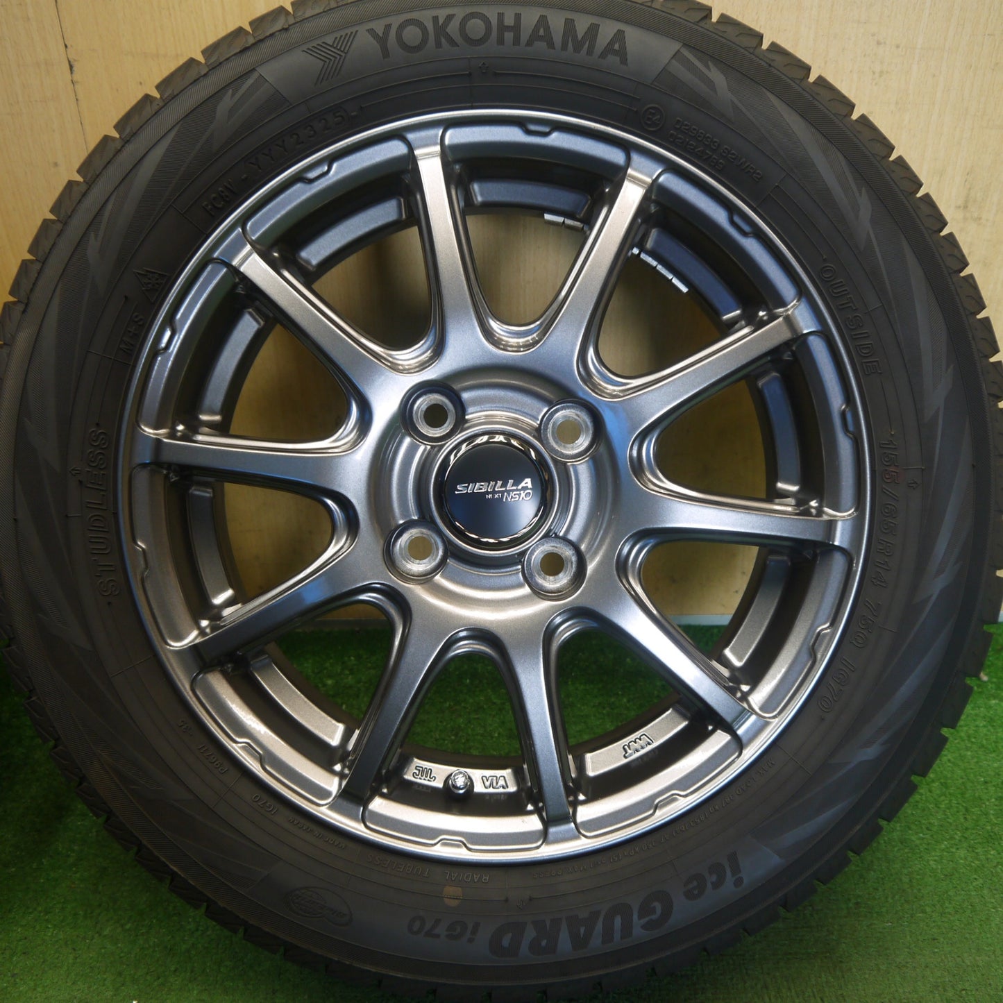ほぼ未使用！25年！キレイ◎スタッドレス 155/65R14 ヨコハマ アイスガード iG70 SIBILLA NEXT NS10 シビラ ネクスト 14インチ PCD100/4H◎6081902Hス