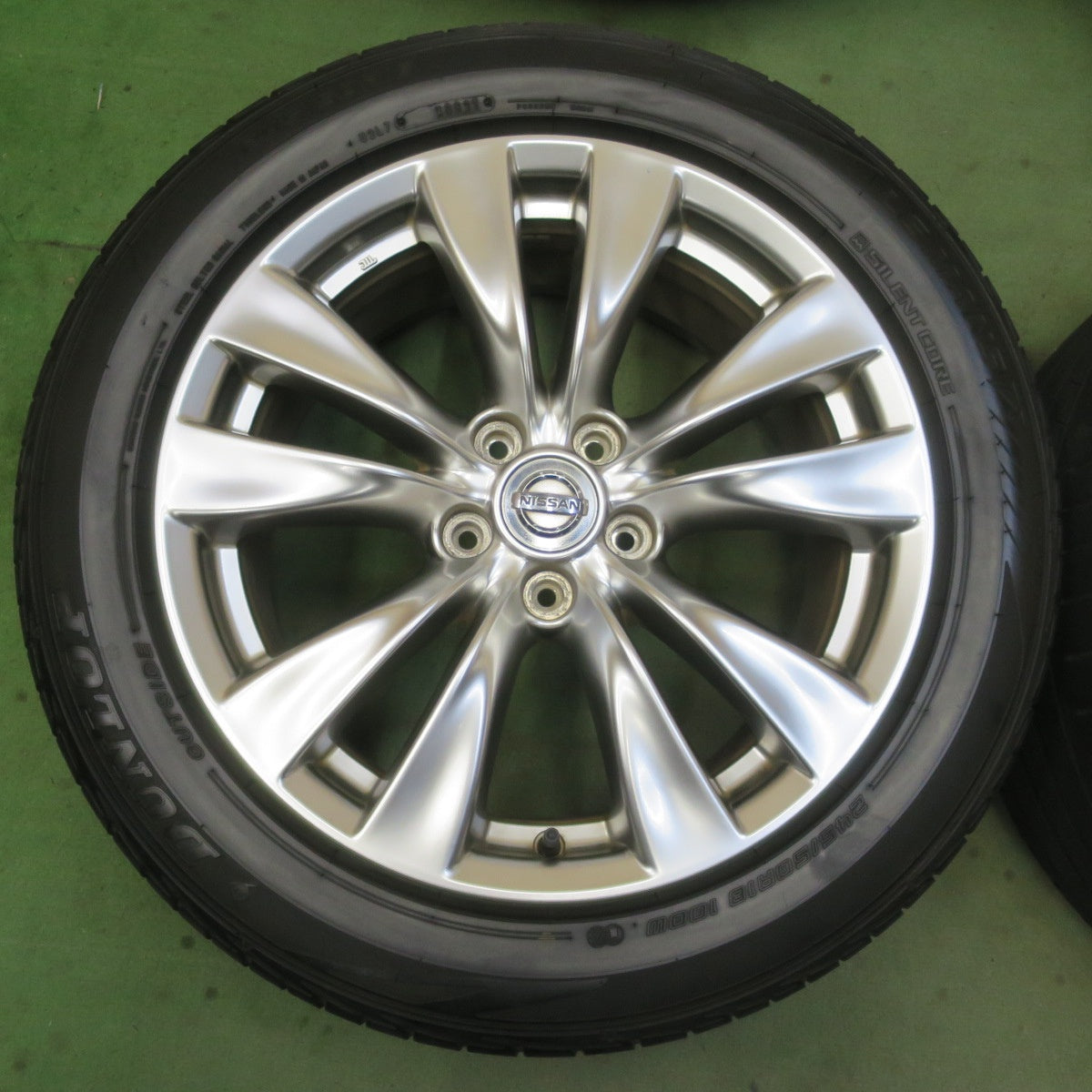 4本価格★日産 Y51 フーガ 純正 245/50R18 ダンロップ LE MANS V ルマン5 18インチ PCD114.3/5H★6052601イノ