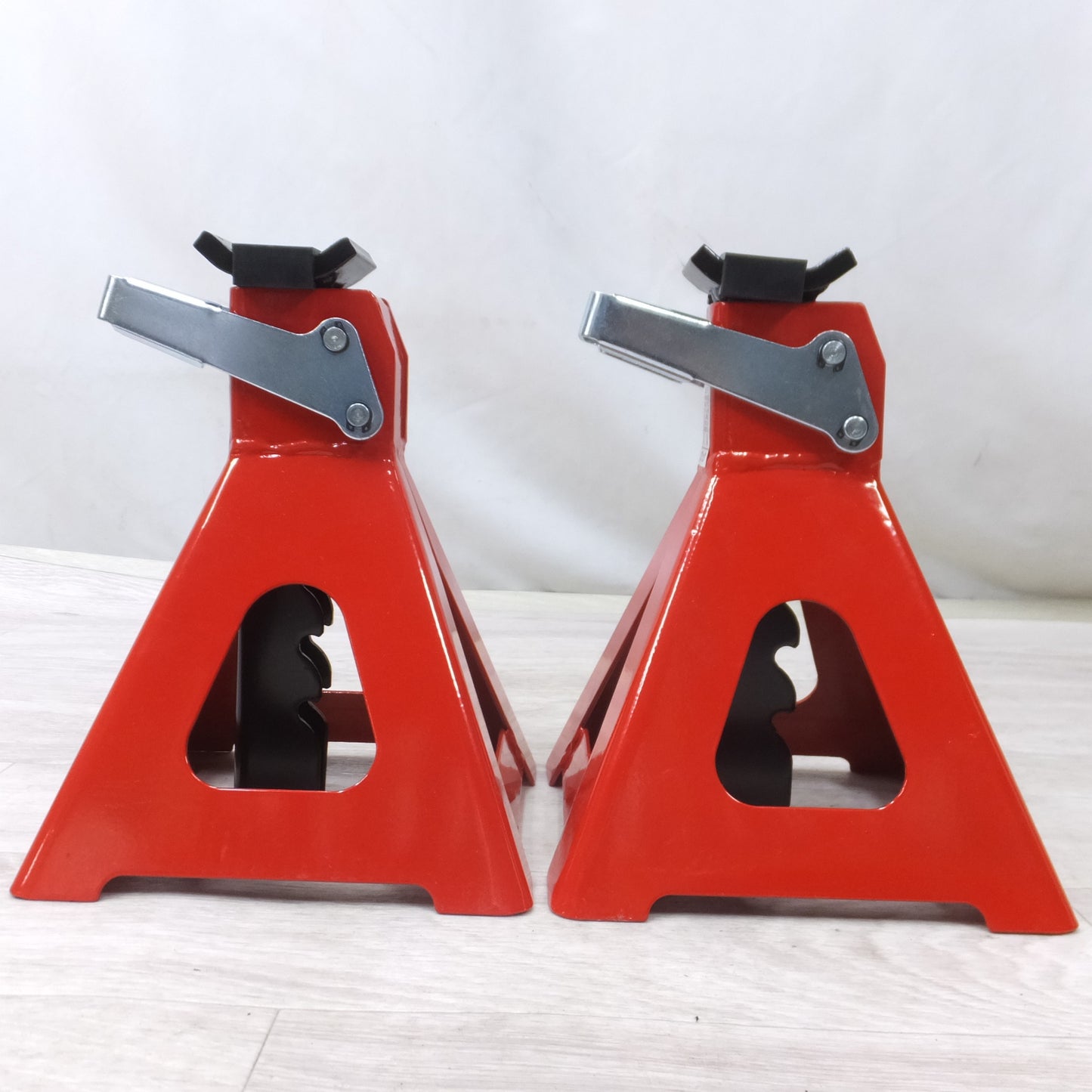[送料無料] キレイ！付属品付き◆エマーソン ジャッキ スタンド 3t 260mm～415mm  2個セット EM-104 タイヤストッパー 付き ニューレイトン タイヤ交換 ウマ 馬 3トン◆