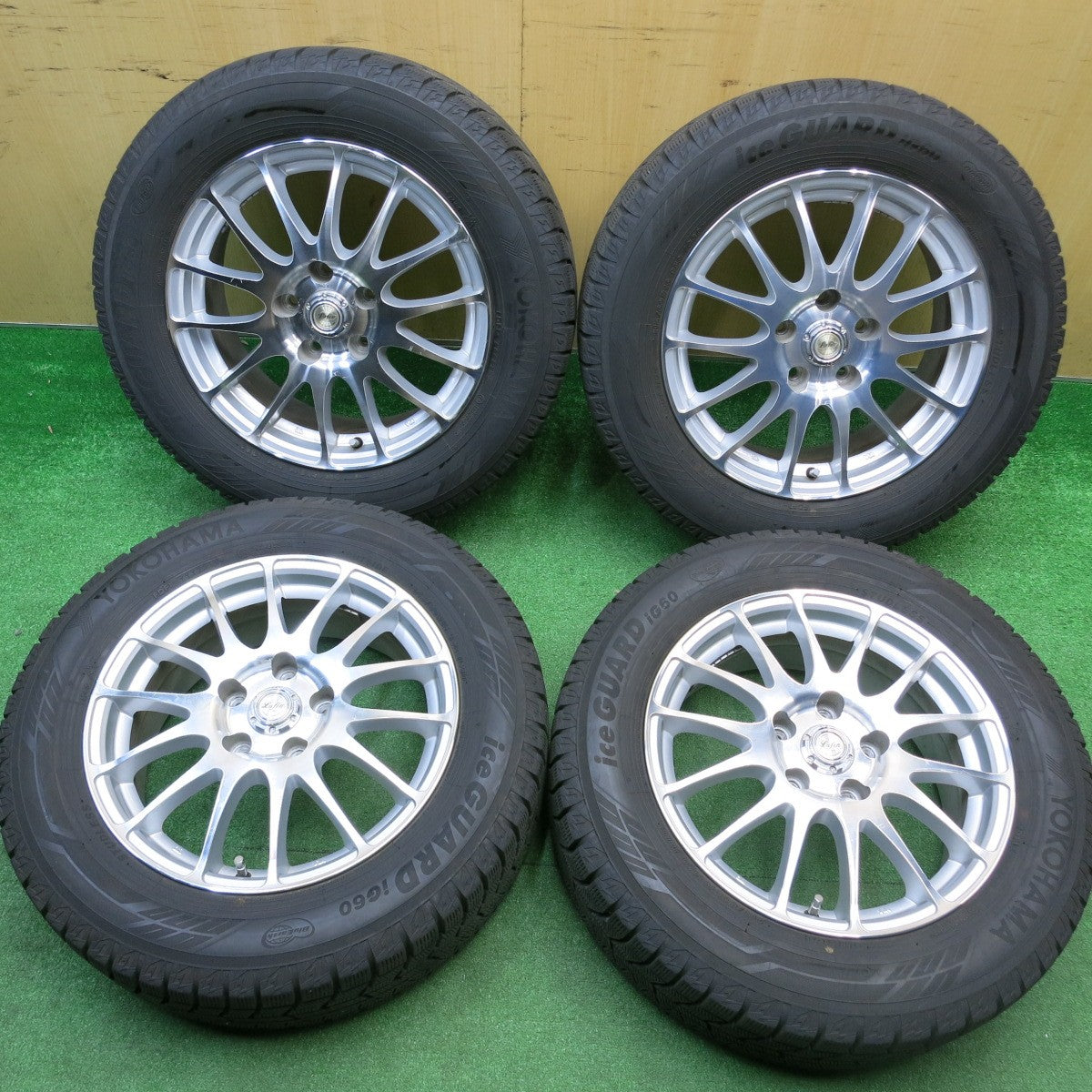バリ溝！8.5分★スタッドレス 215/60R16 ヨコハマ アイスガード iG60 Lufin 14 SPOKE ラフィン 16インチ PCD114.3/5H★5112018HAス